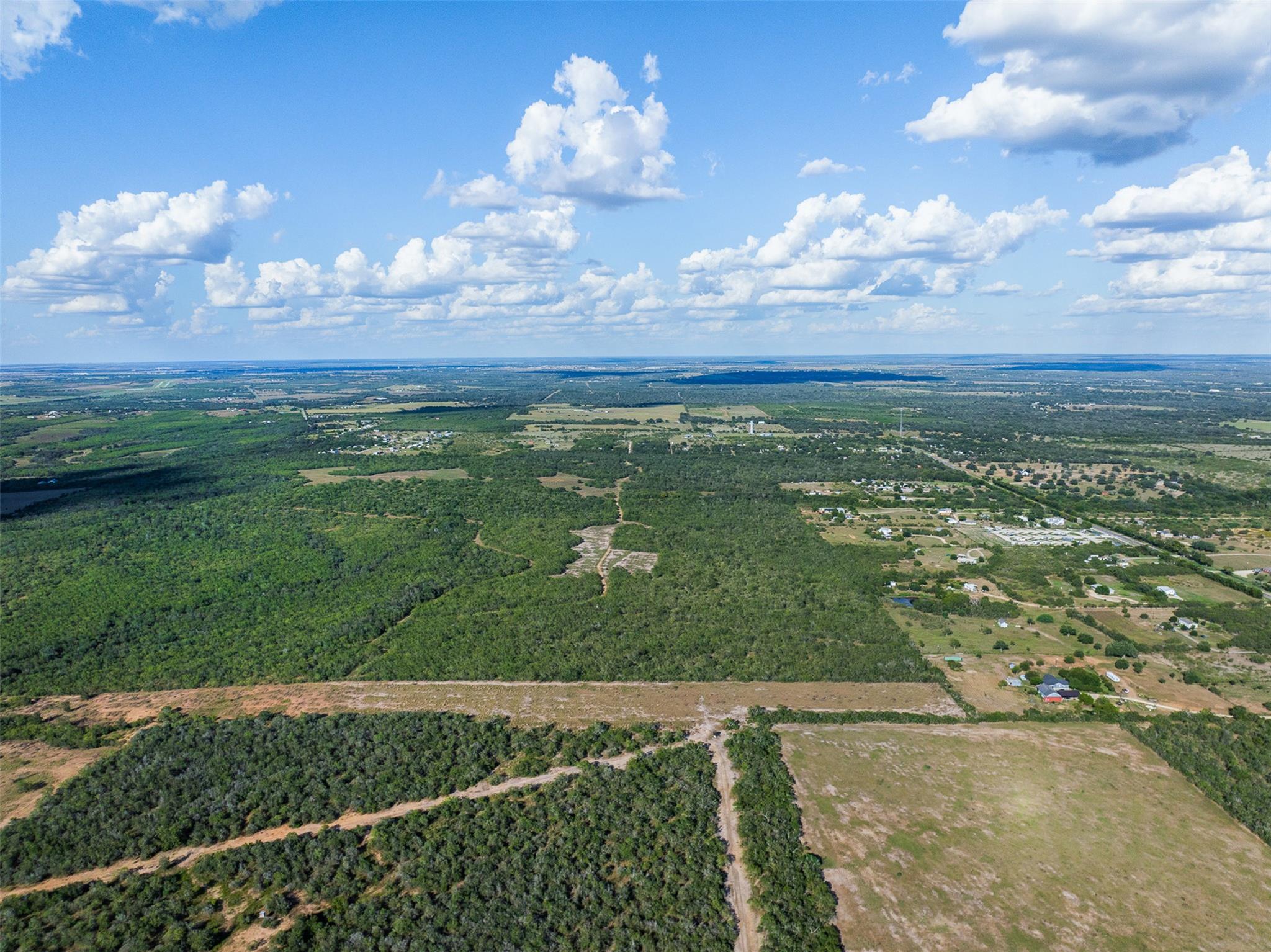 399 Seals Creek RD