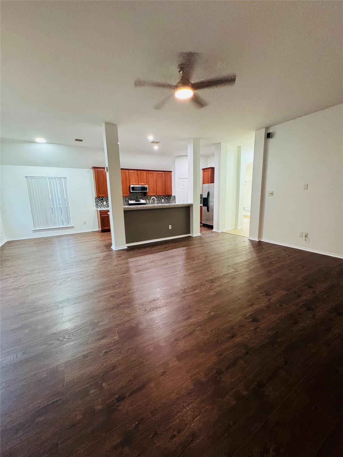 1303 Four Seasons Farm DR