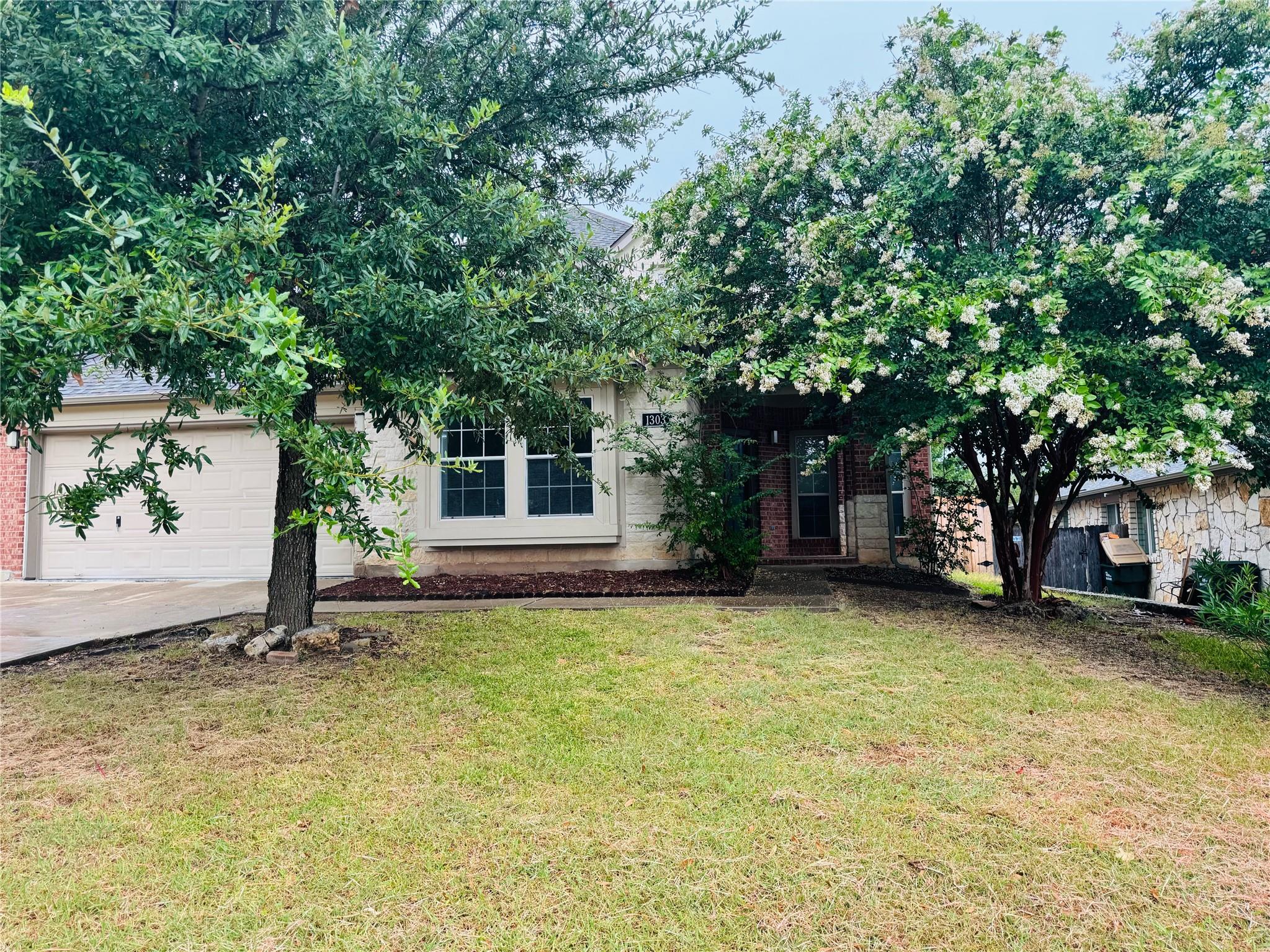 1303 Four Seasons Farm DR