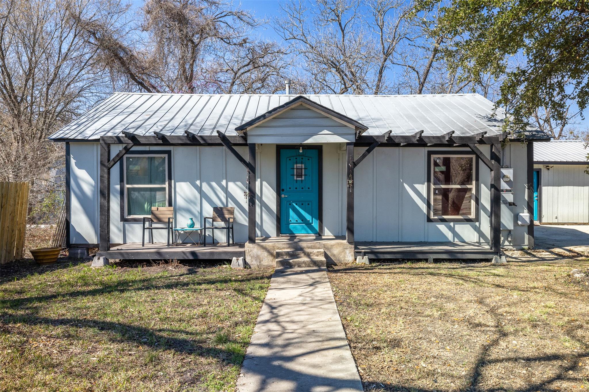 1013 N Colorado ST