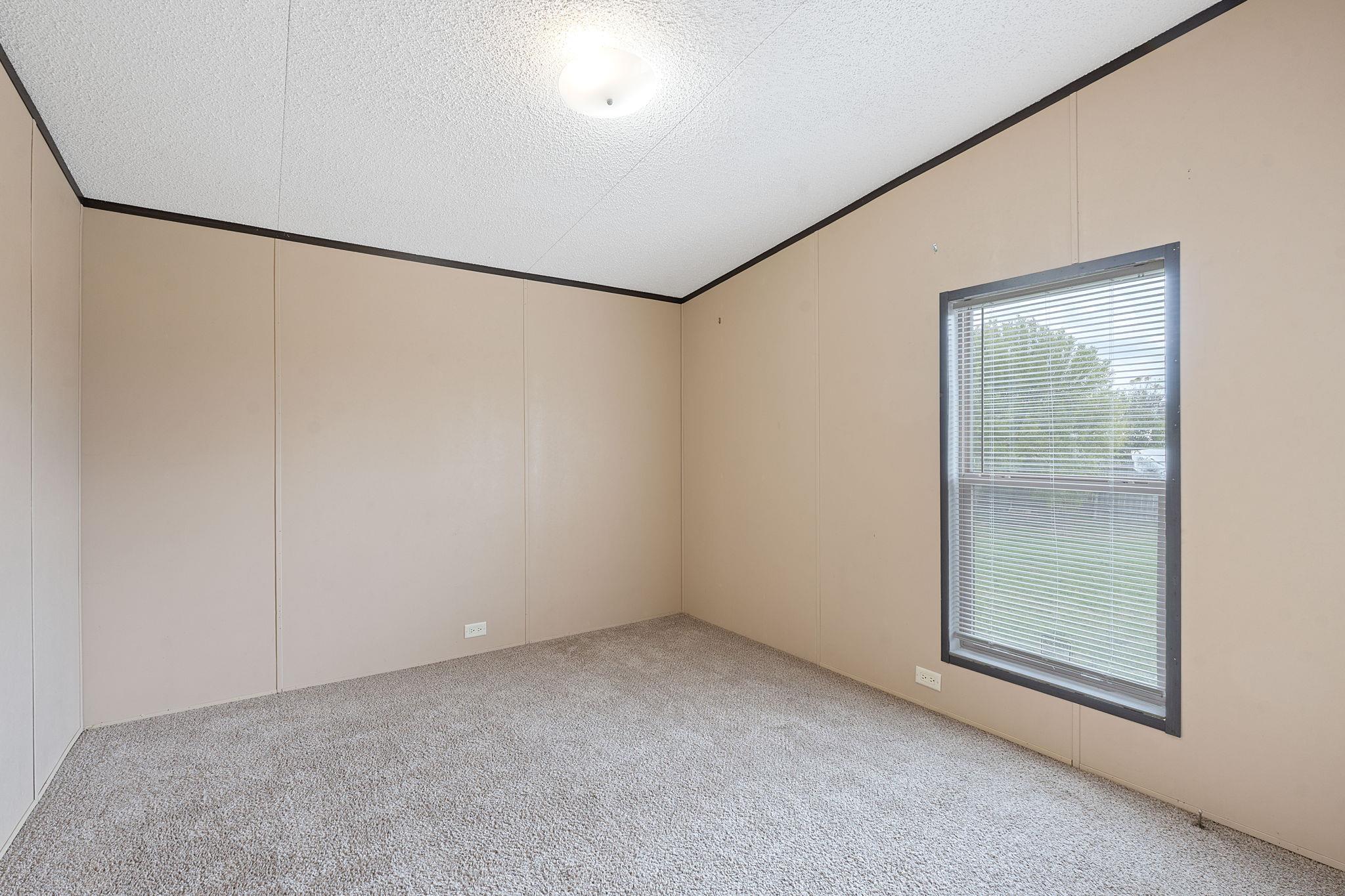 128 Monterrey Hills DR