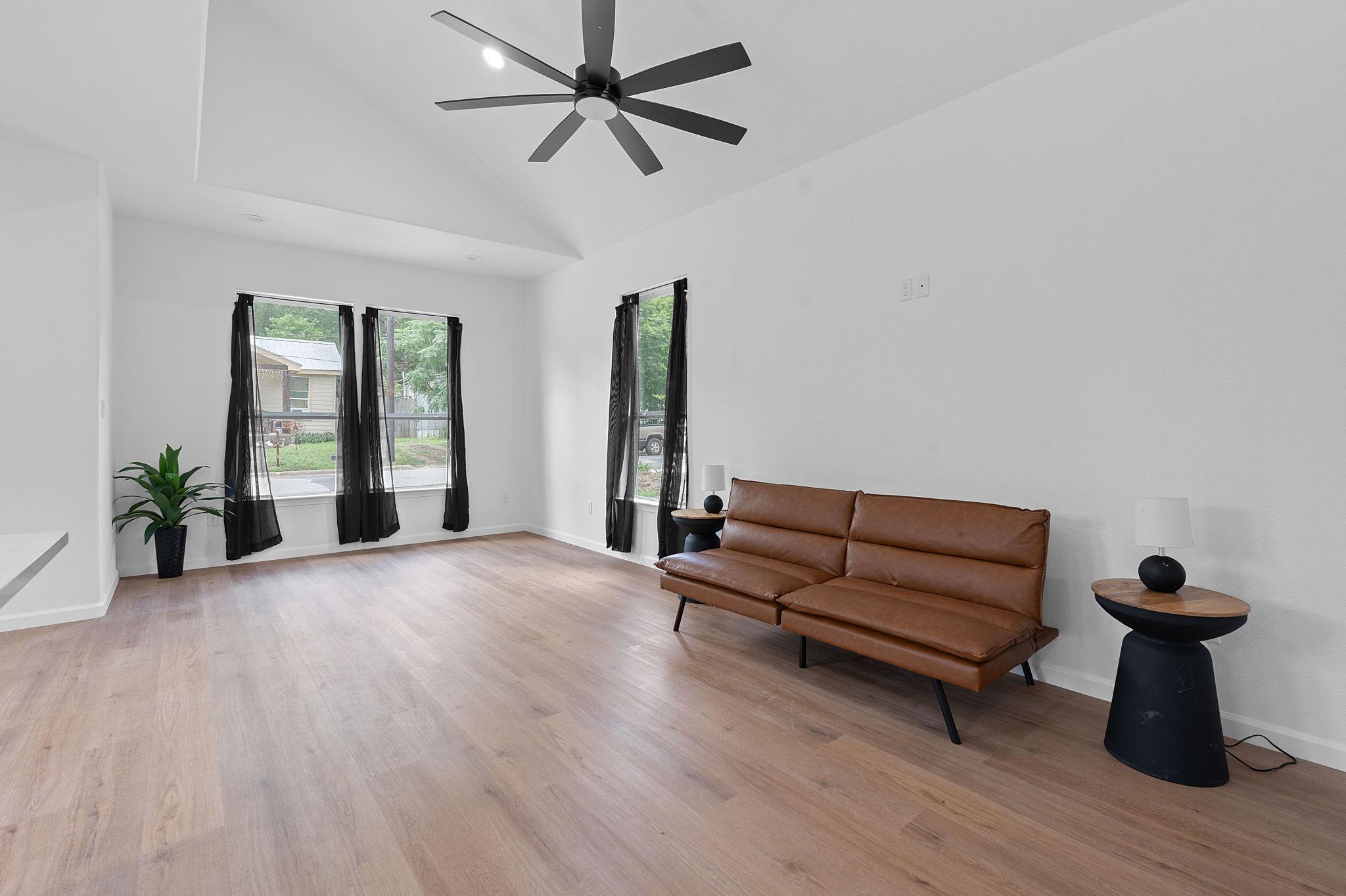 738 Chihuahua ST