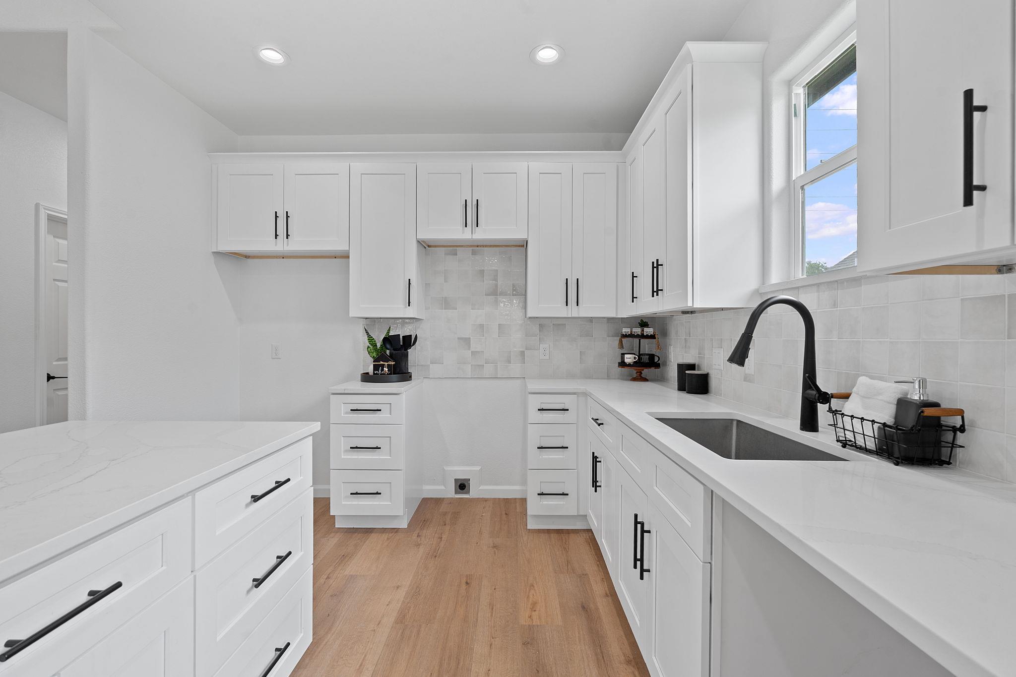 738 Chihuahua ST