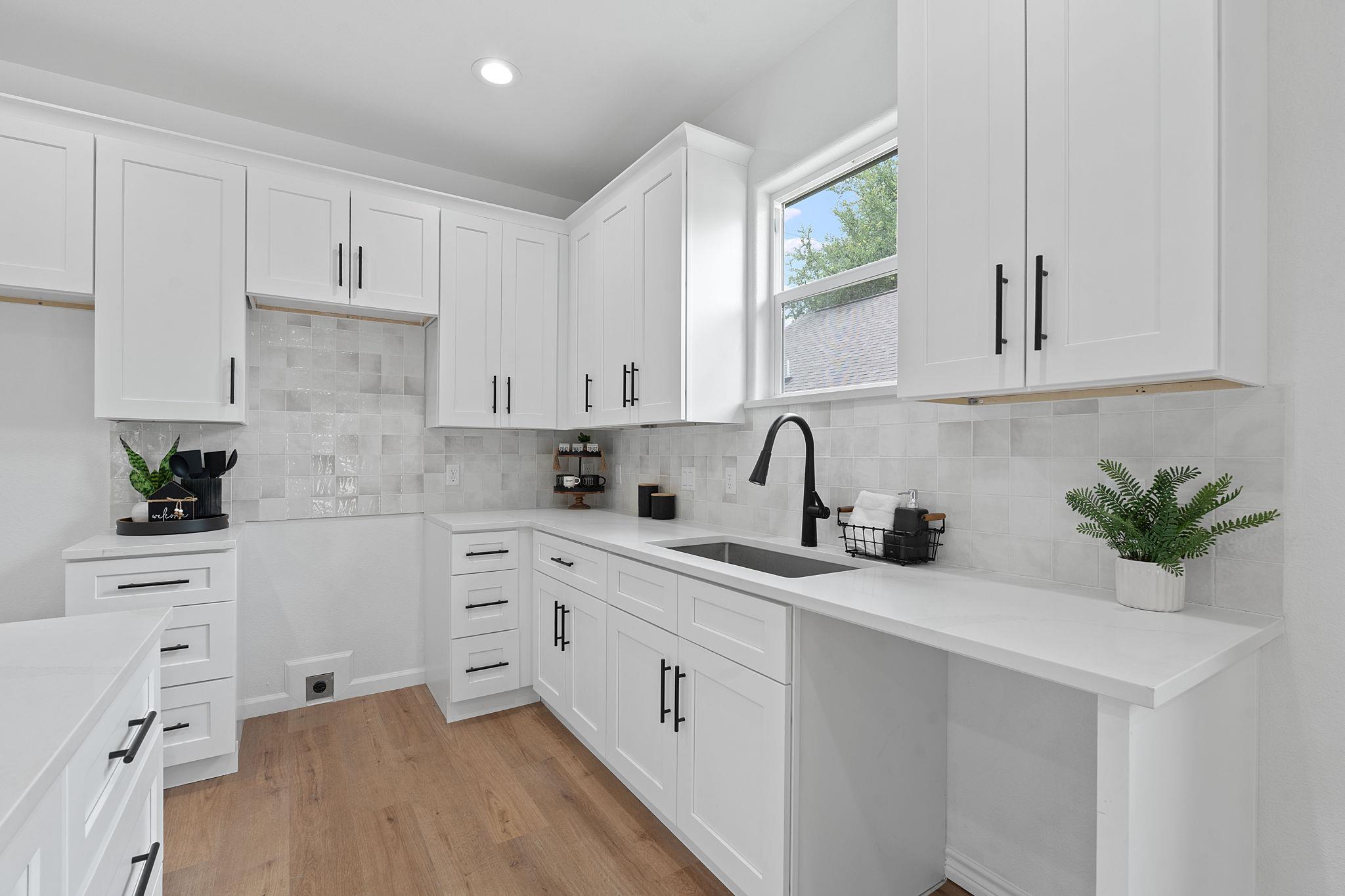 738 Chihuahua ST