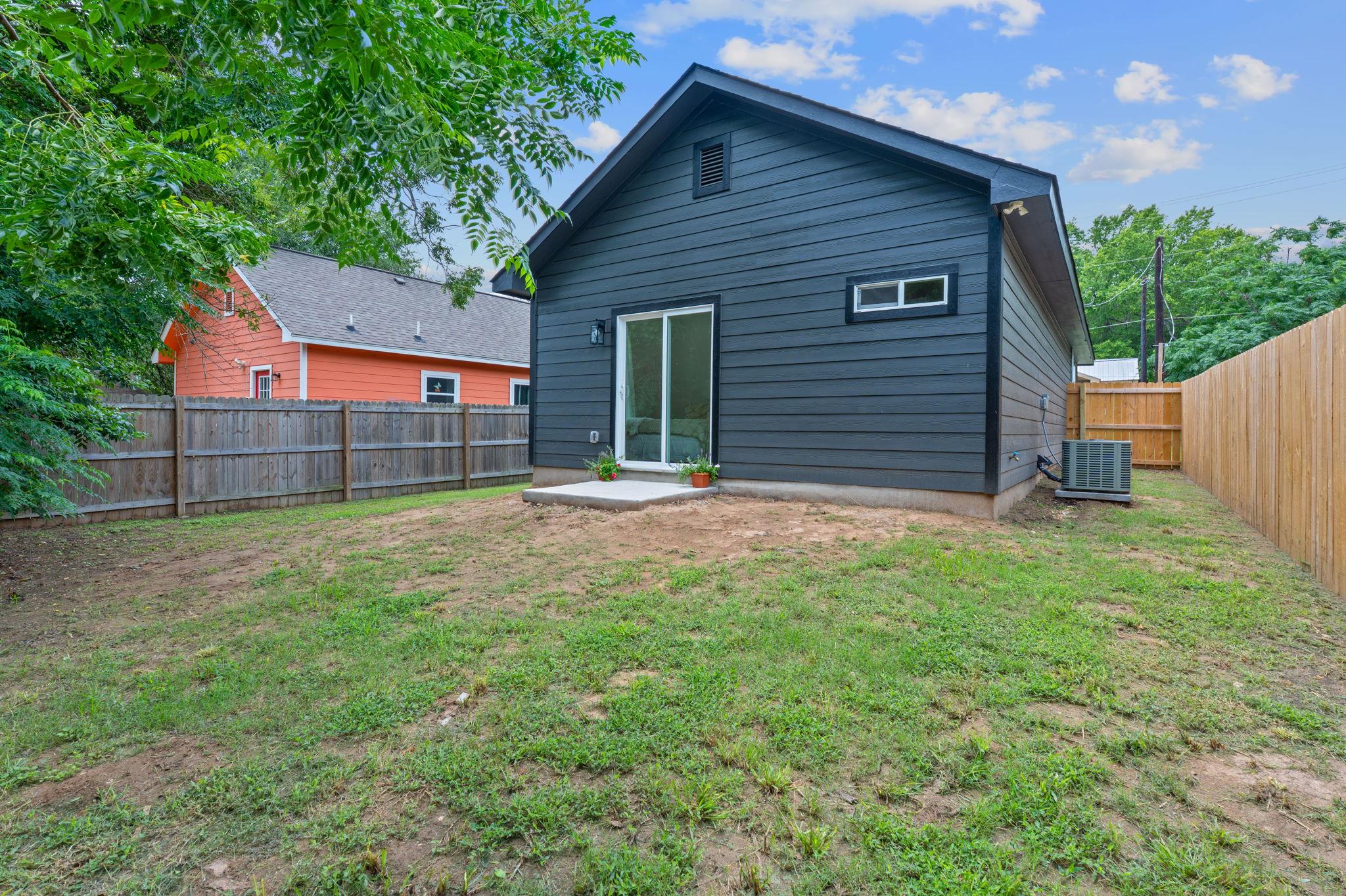 738 Chihuahua ST