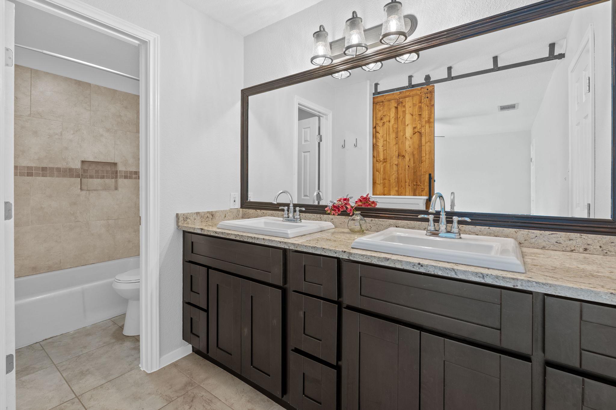 710 Bosque TRL