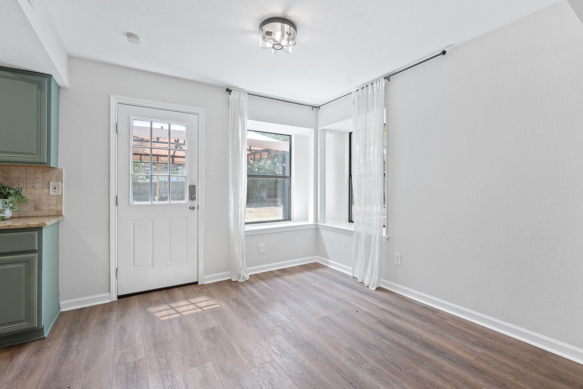 710 Bosque TRL