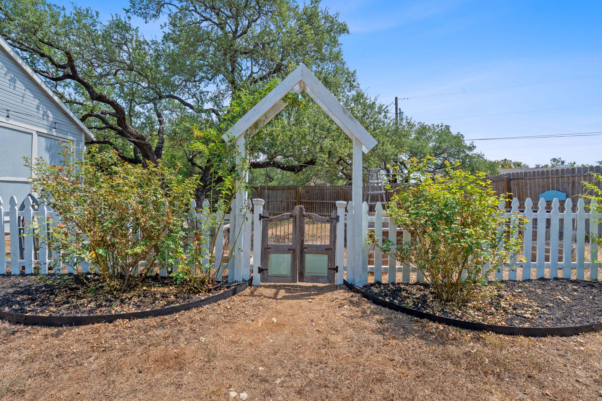 710 Bosque TRL
