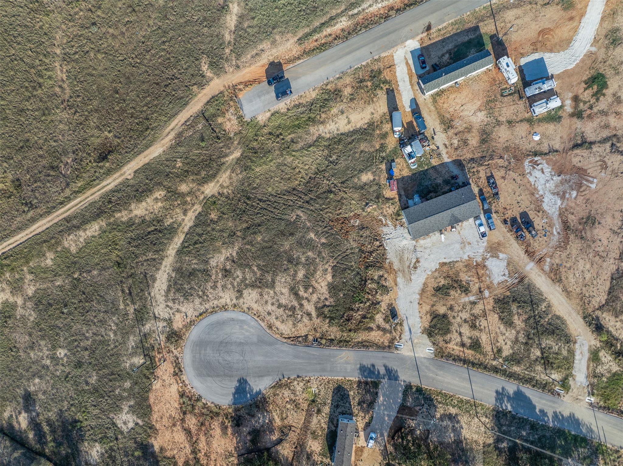 156 Grace LN