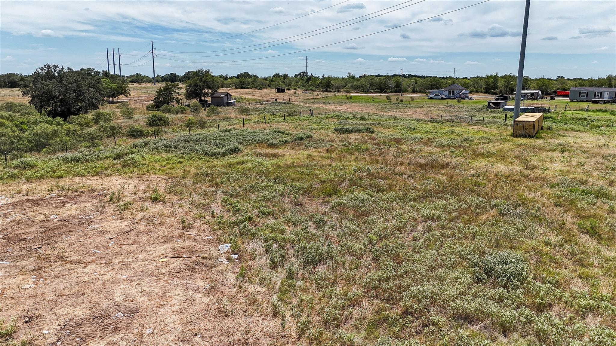 Lot 1 Fox LN