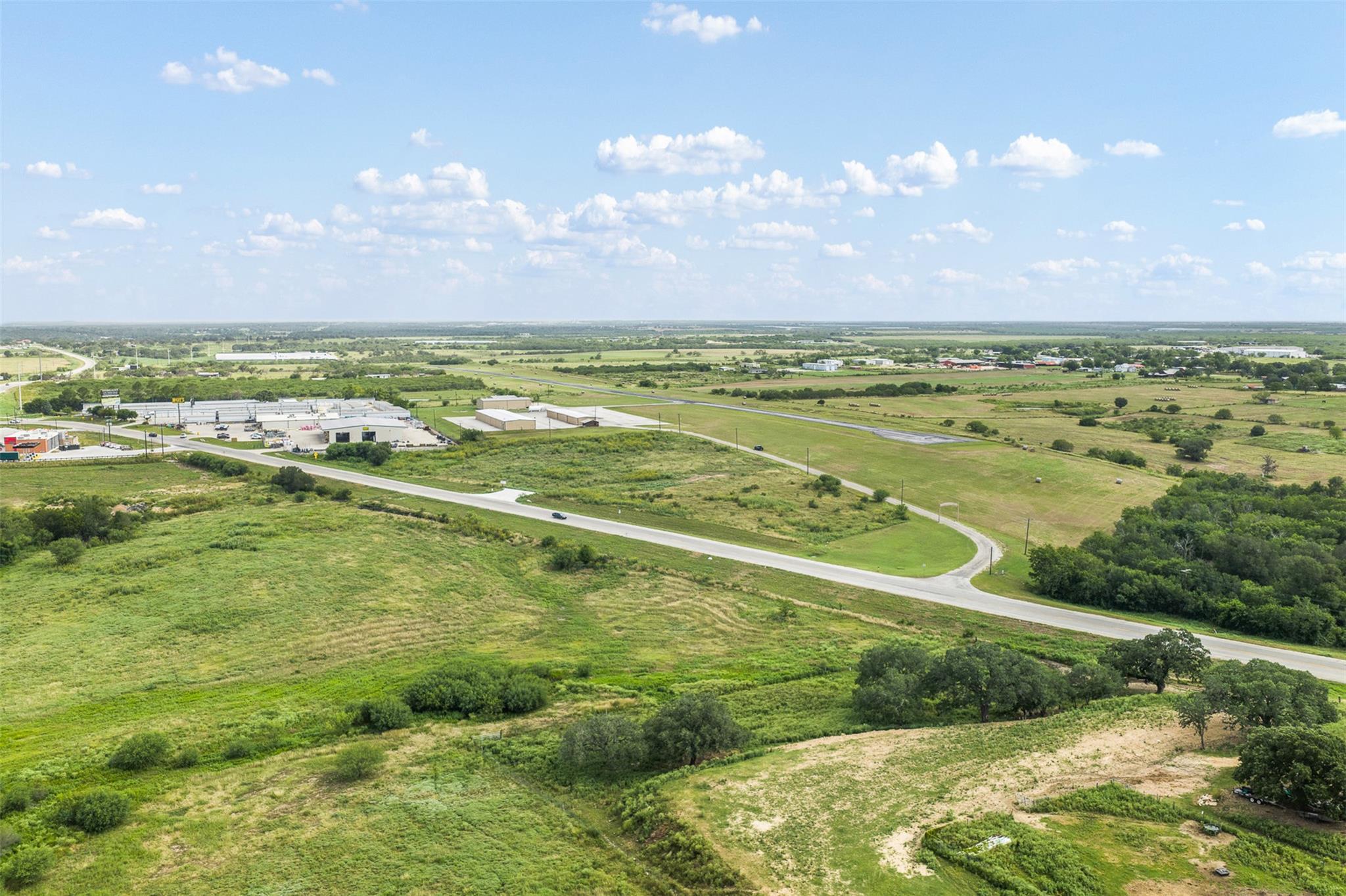 TBD N Hwy 183