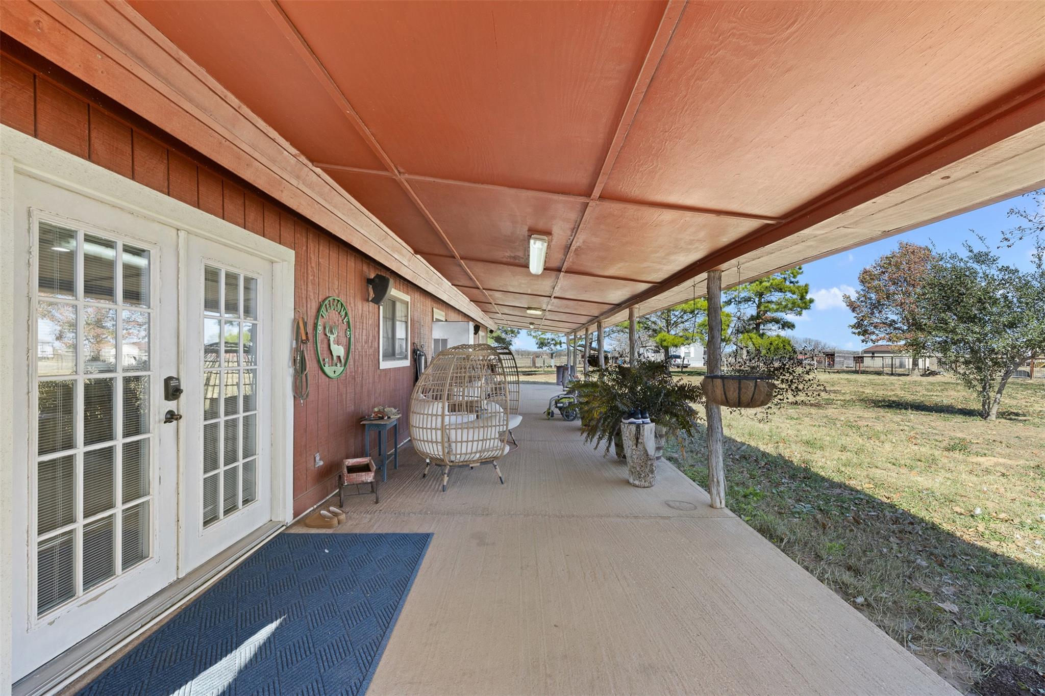 7393 N State Highway 80