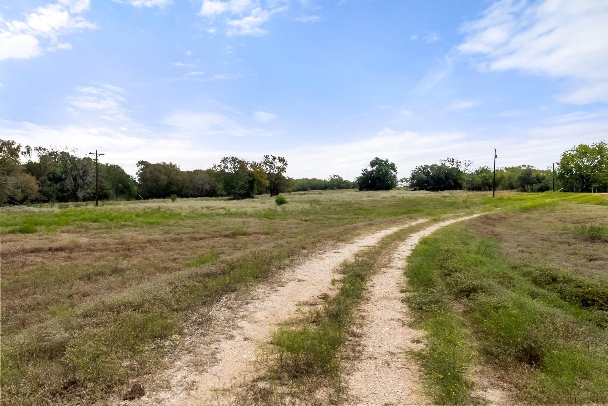 1272 Old Lytton Springs RD