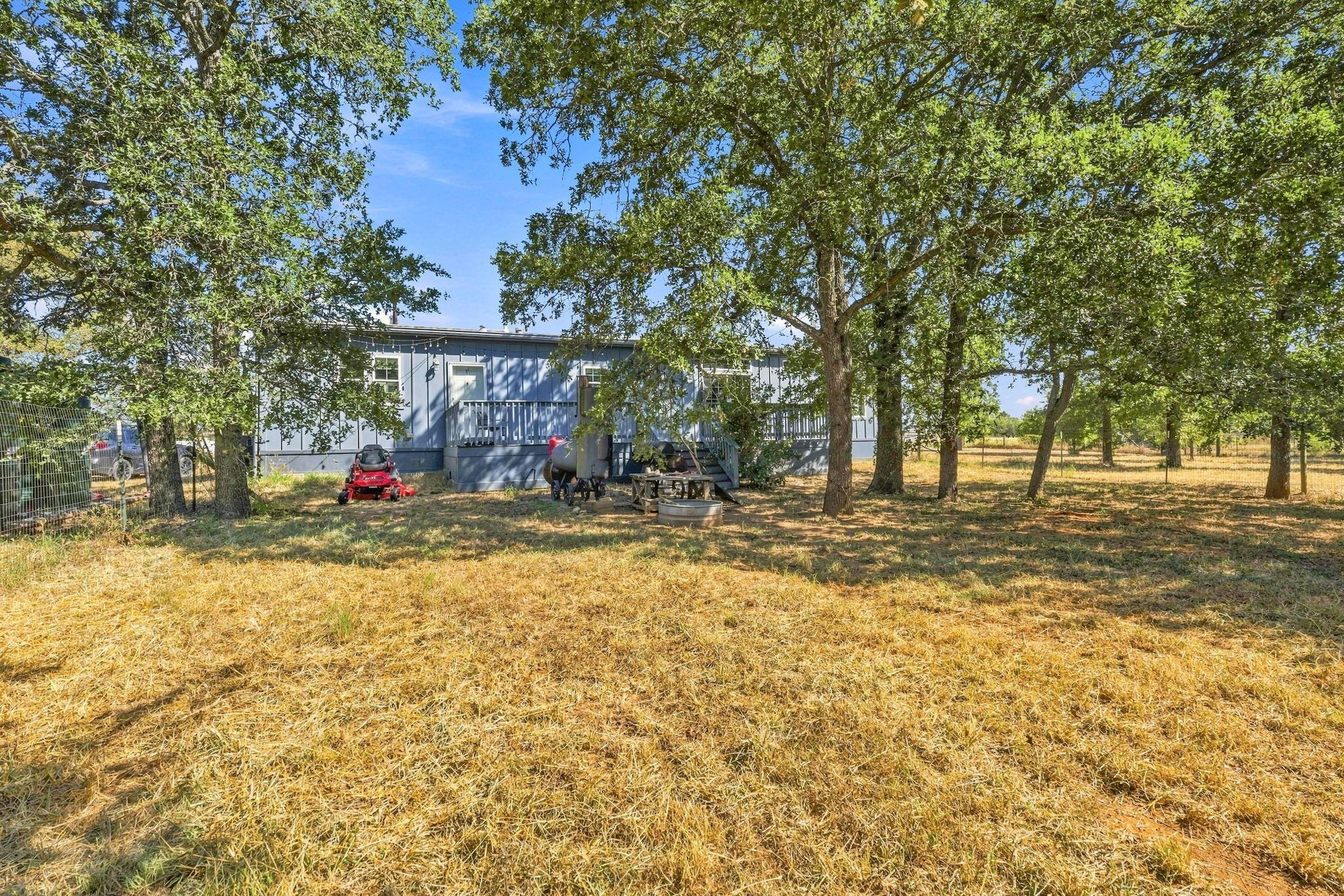 615 Green Acre DR