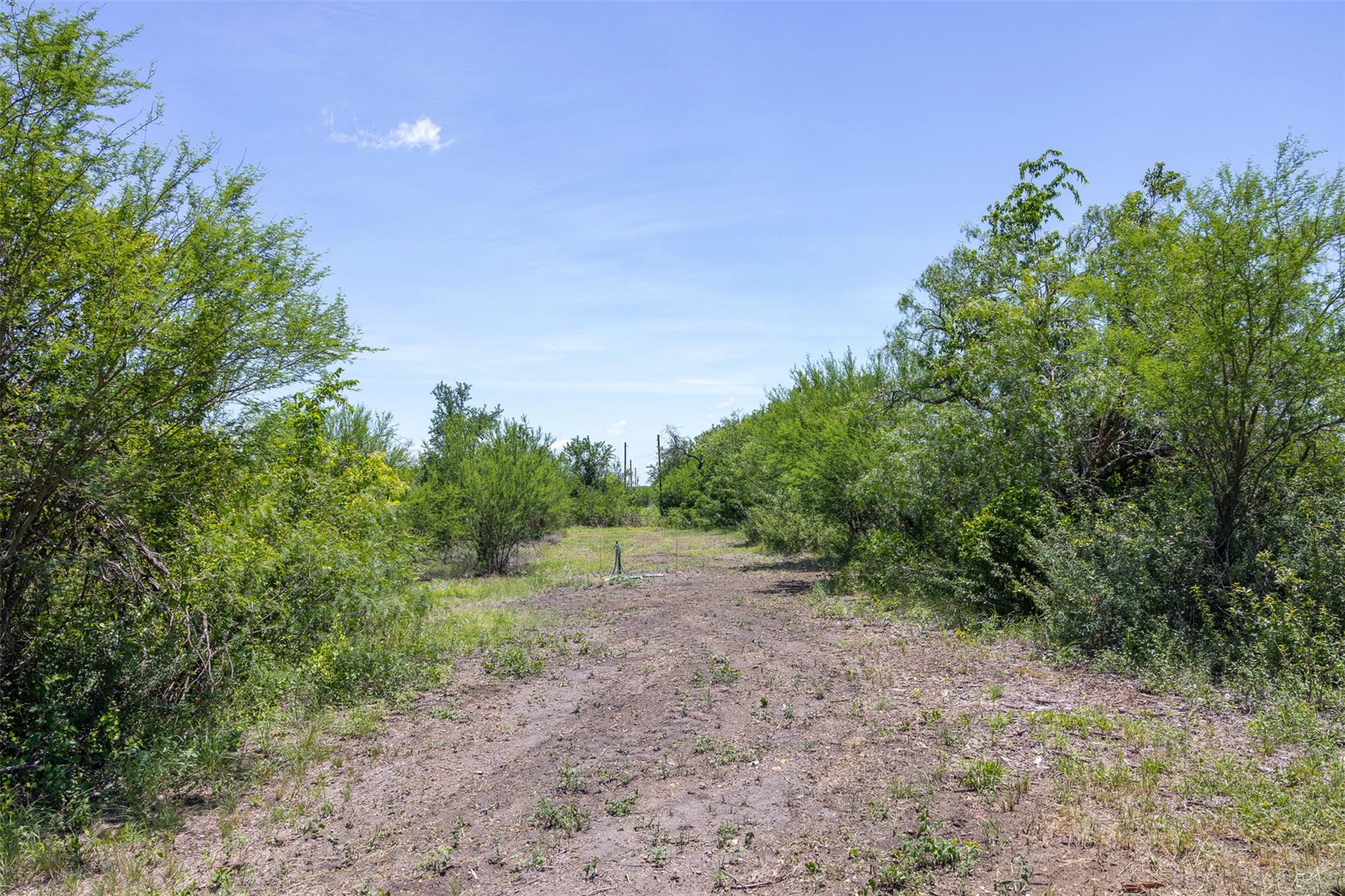 3710 Dry Creek RD