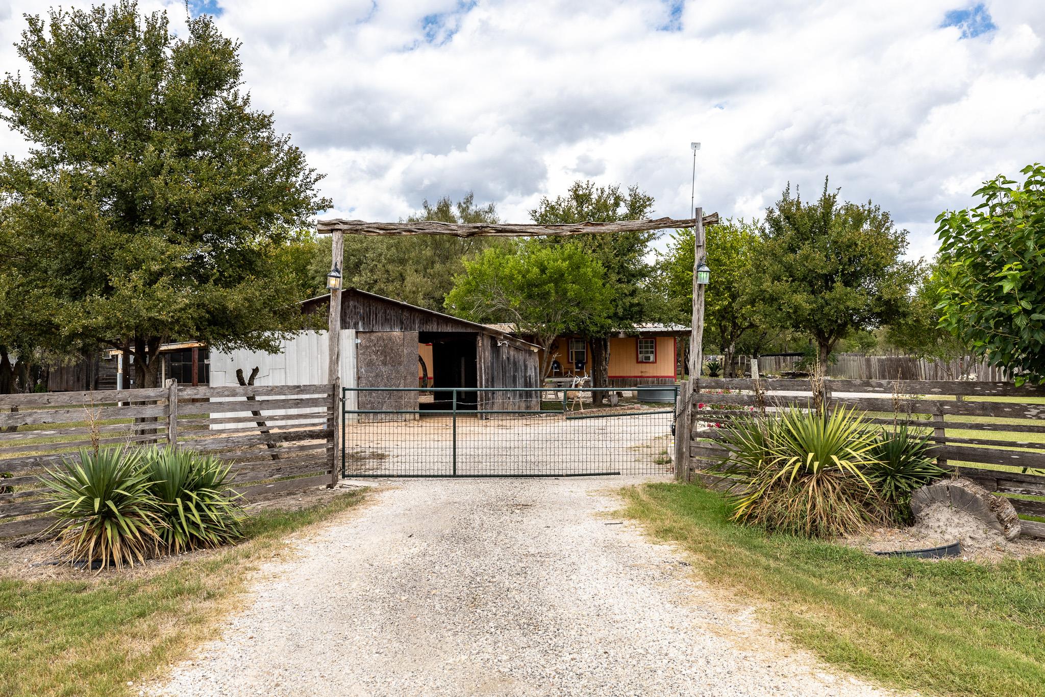 310 Union Hill RD
