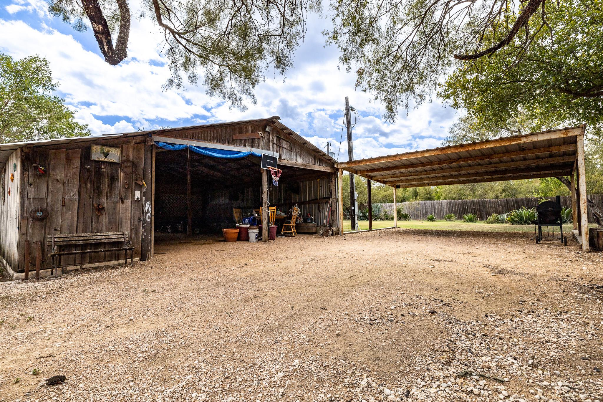 310 Union Hill RD