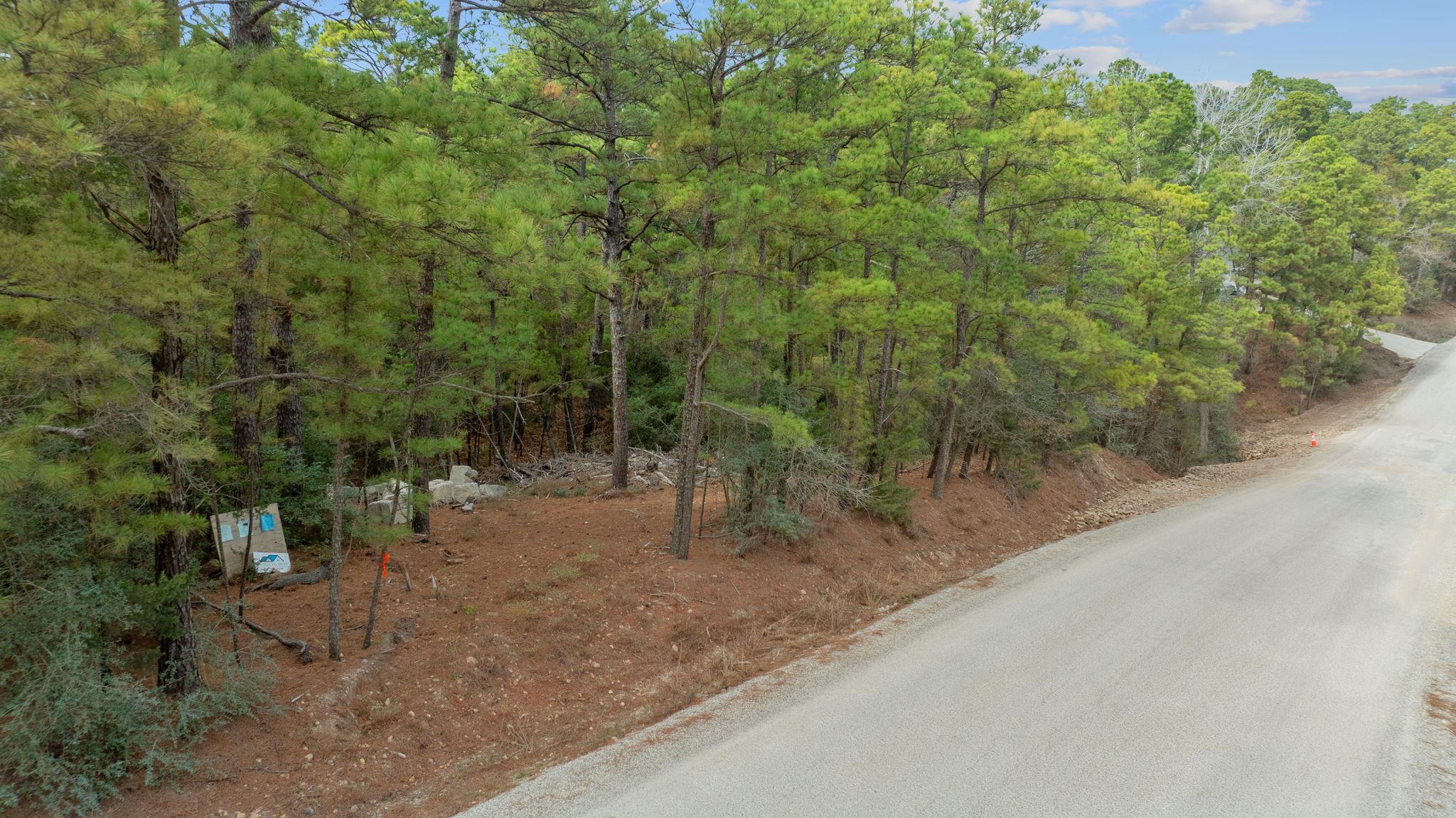 118 & 120 Kamaiki DR