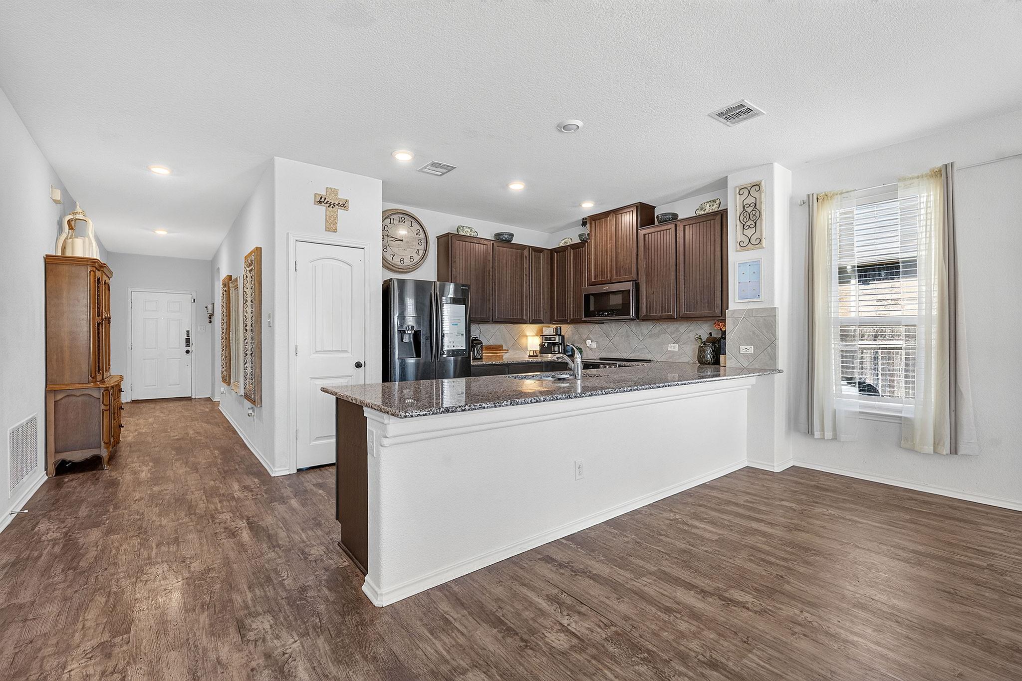 1703 Henbit LN