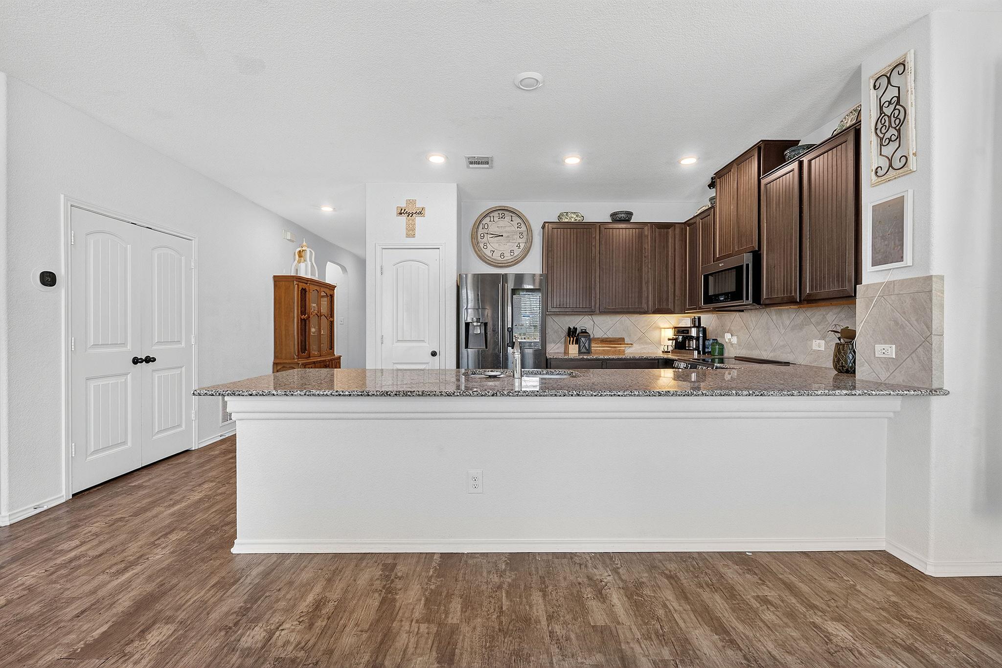 1703 Henbit LN
