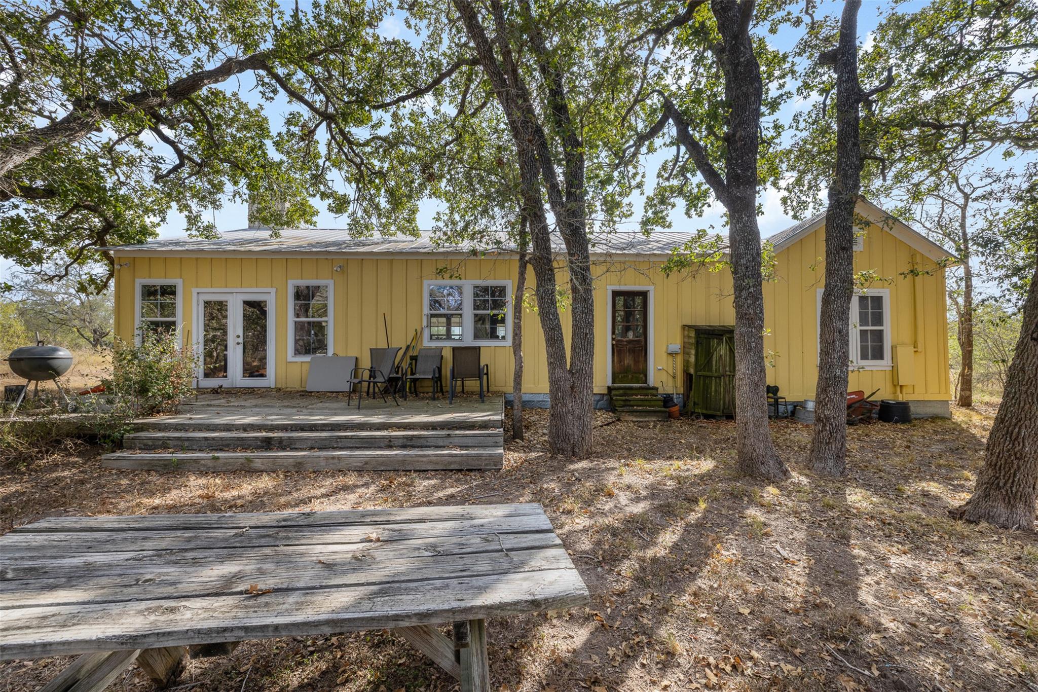 11915 FM 86, Lockhart