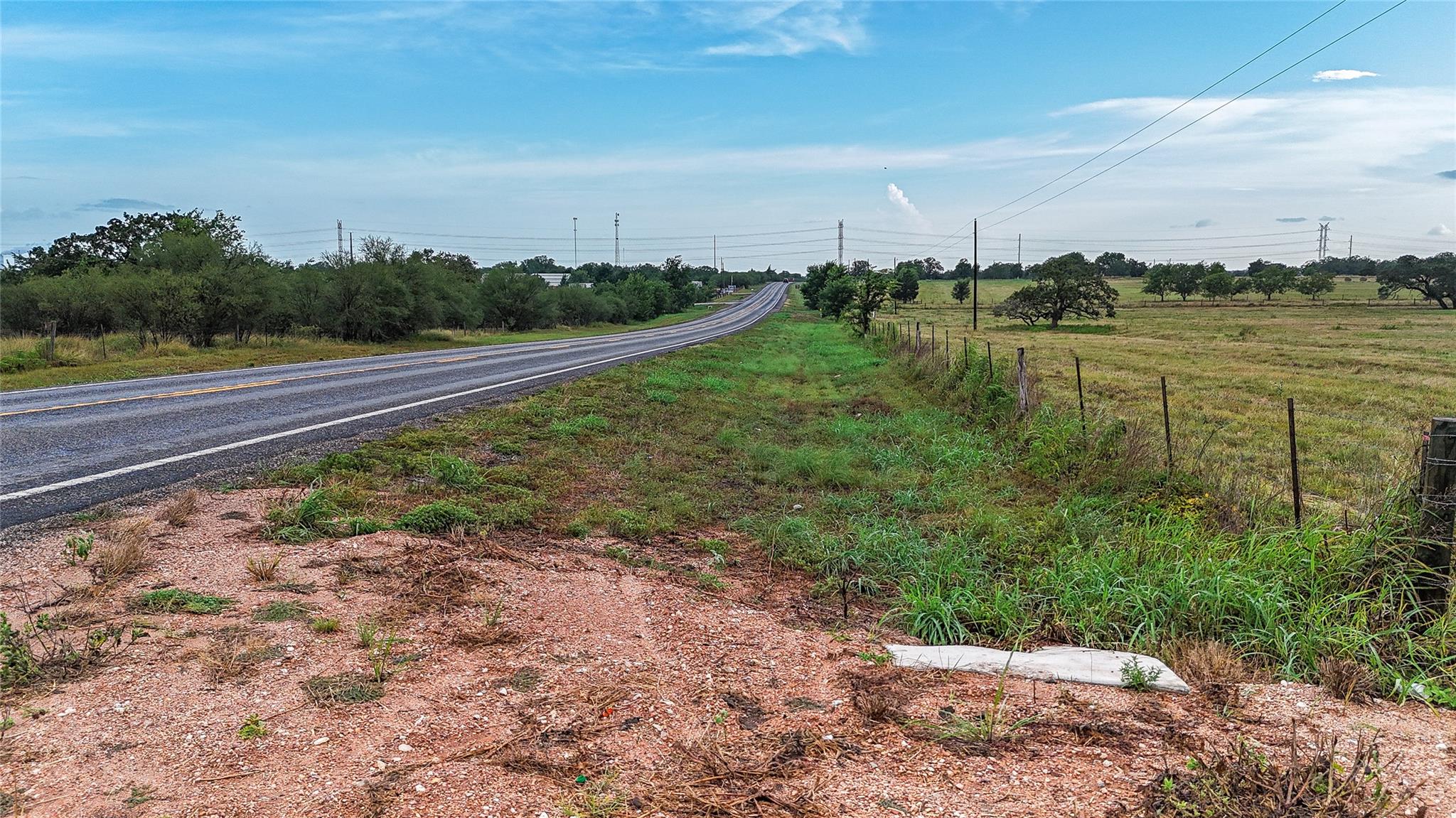 2171 E Highway 237