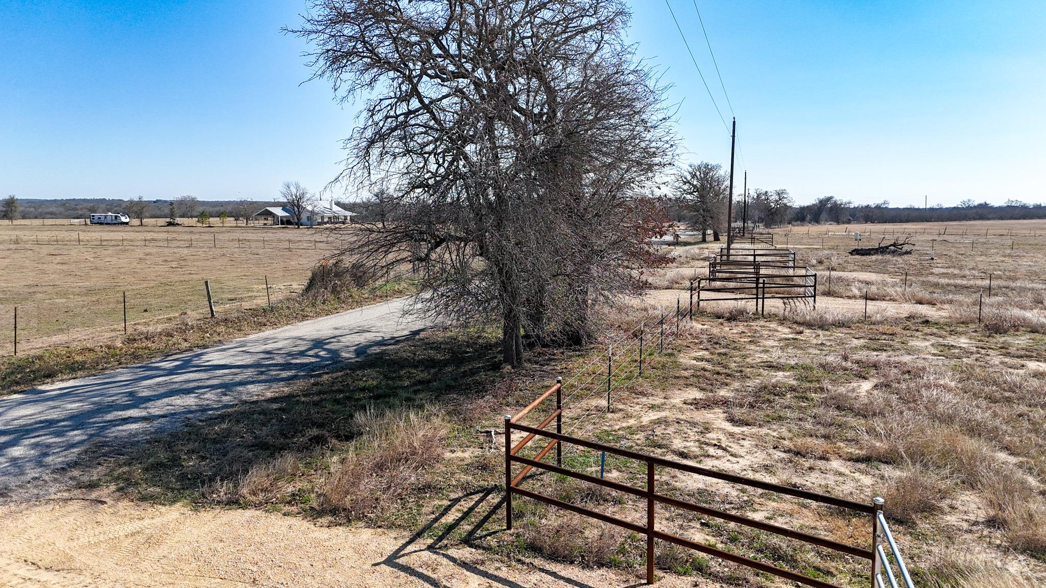 8200 Old Colony Line RD