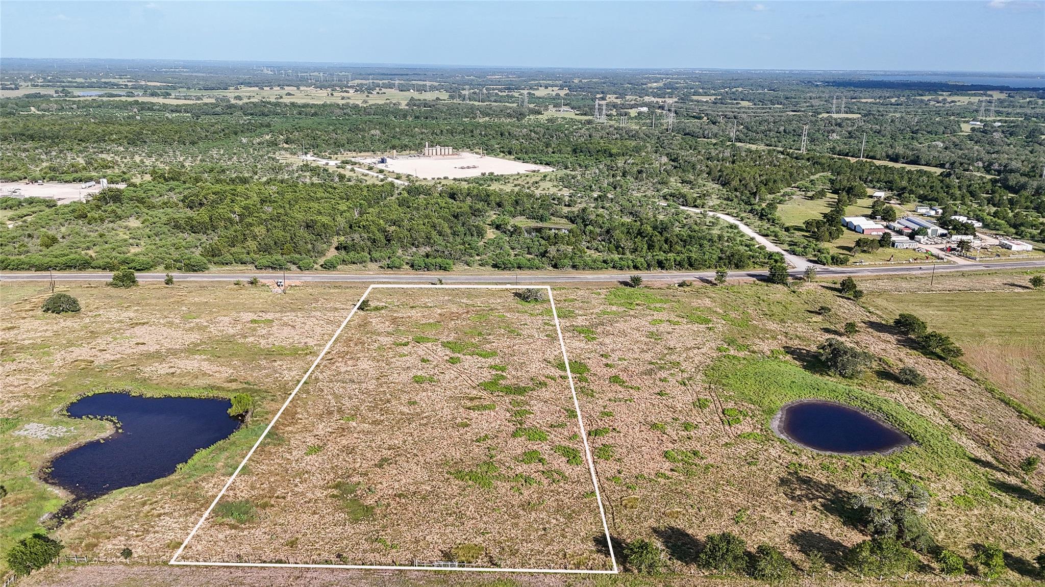 2085 E Highway 237