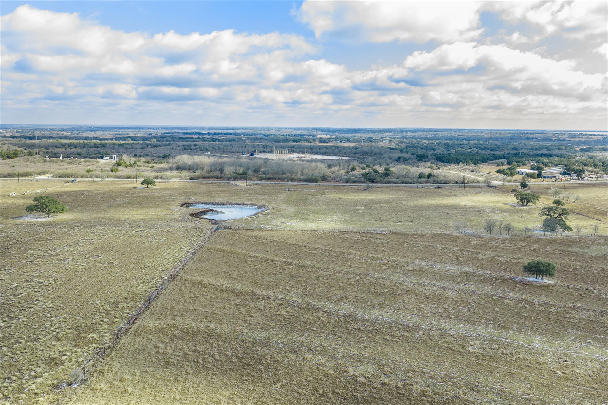 2085 E Highway 237