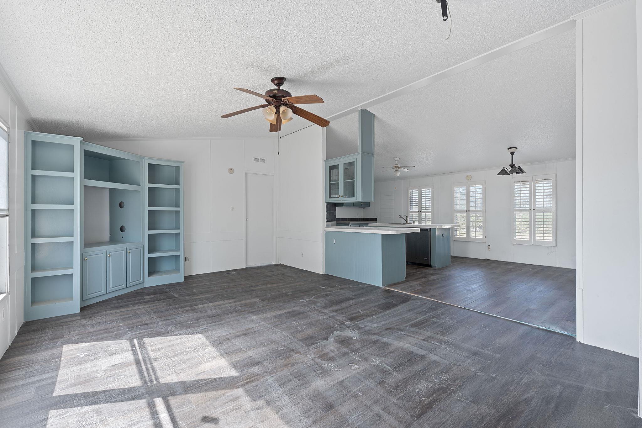 1177 County Road 402