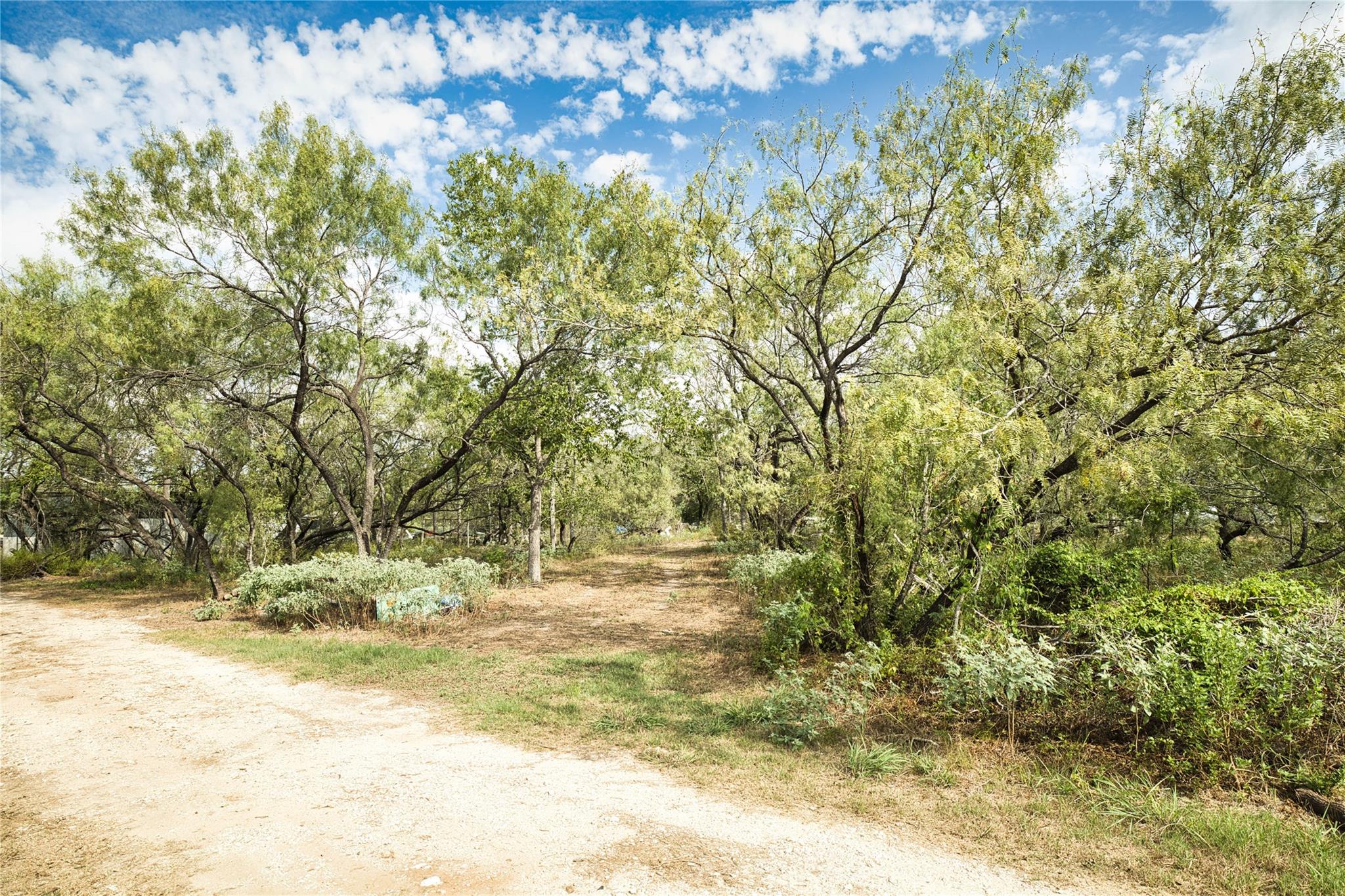 2900 Salt Flat RD
