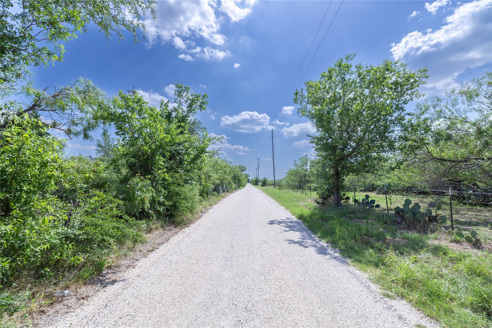 410 Green Acre DR