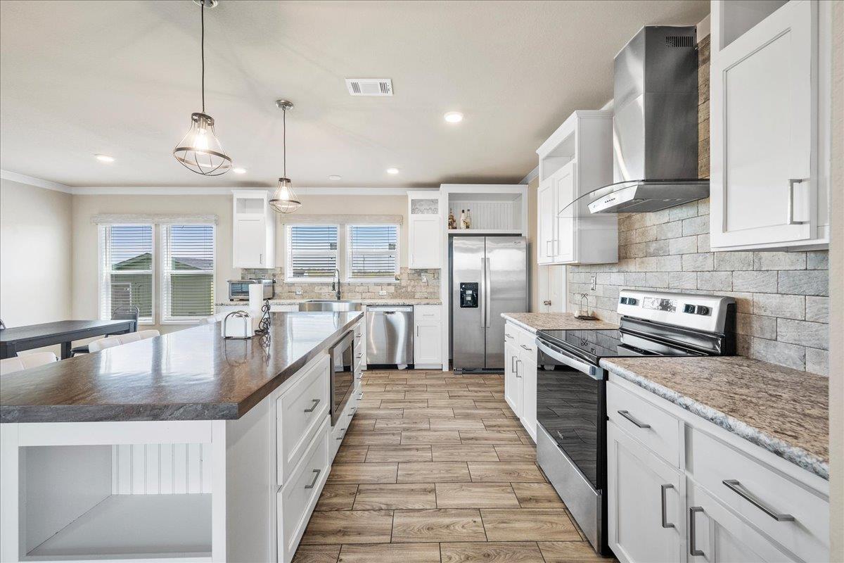 430 County Road 451