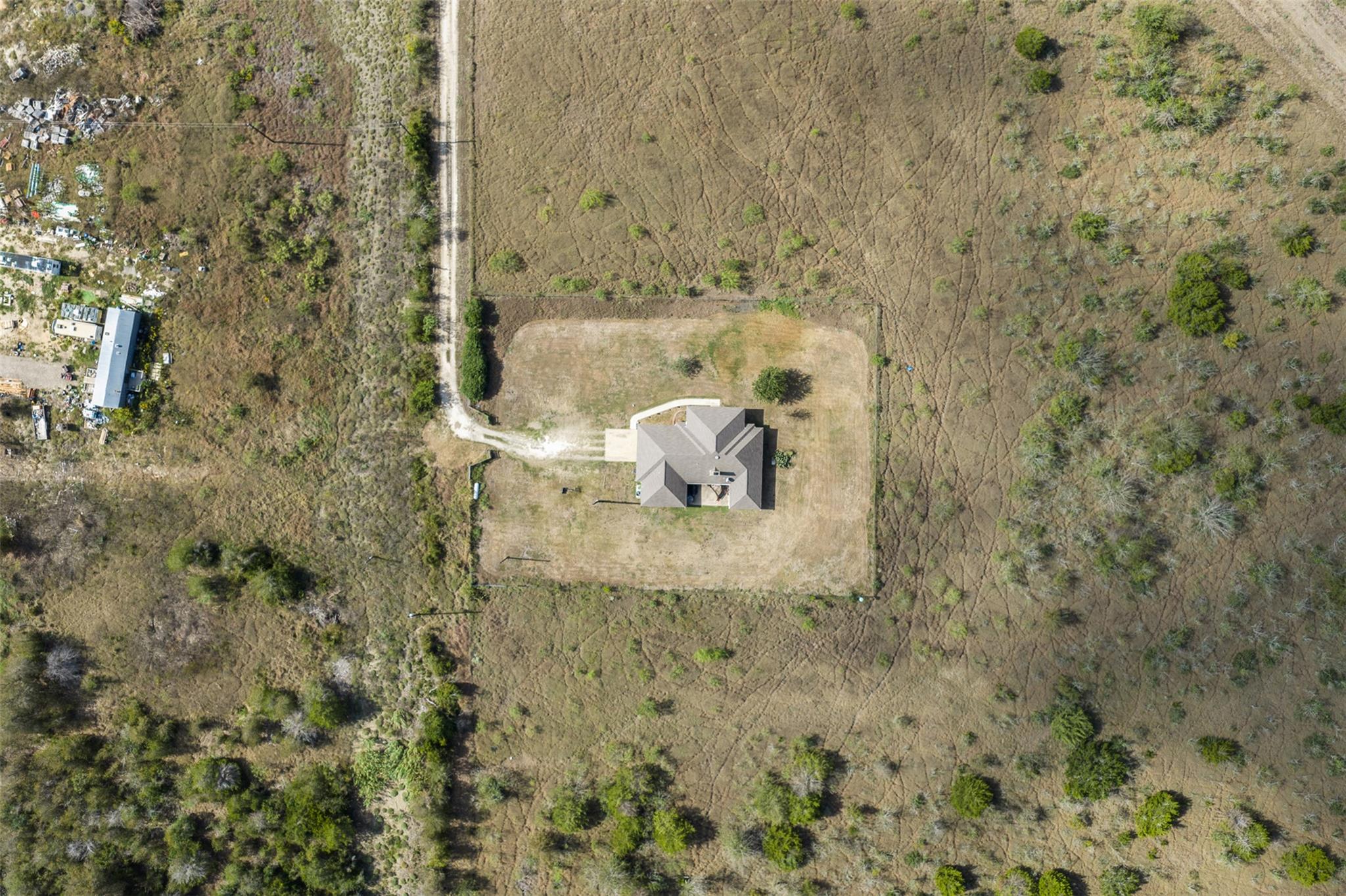 1001 Schubert LN
