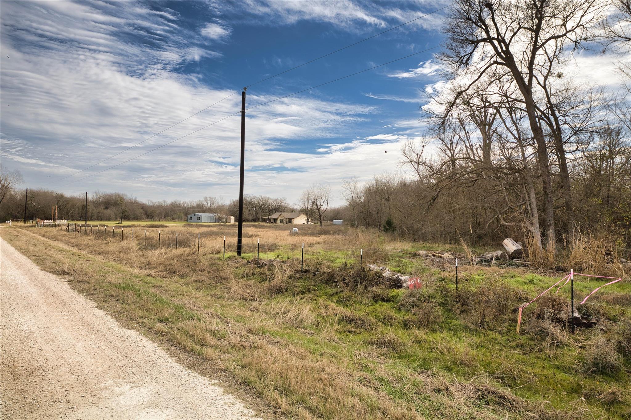 350 County Road 319