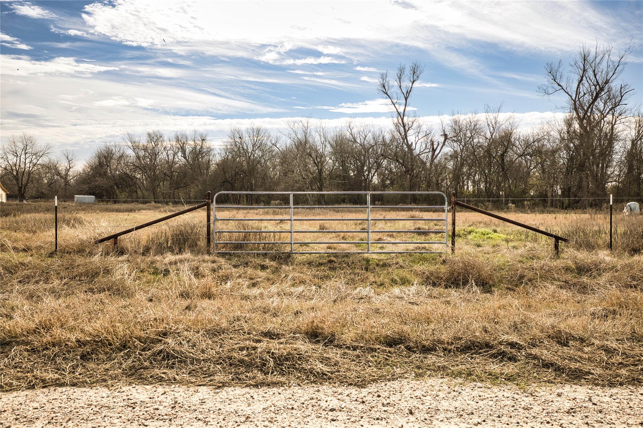 350 County Road 319