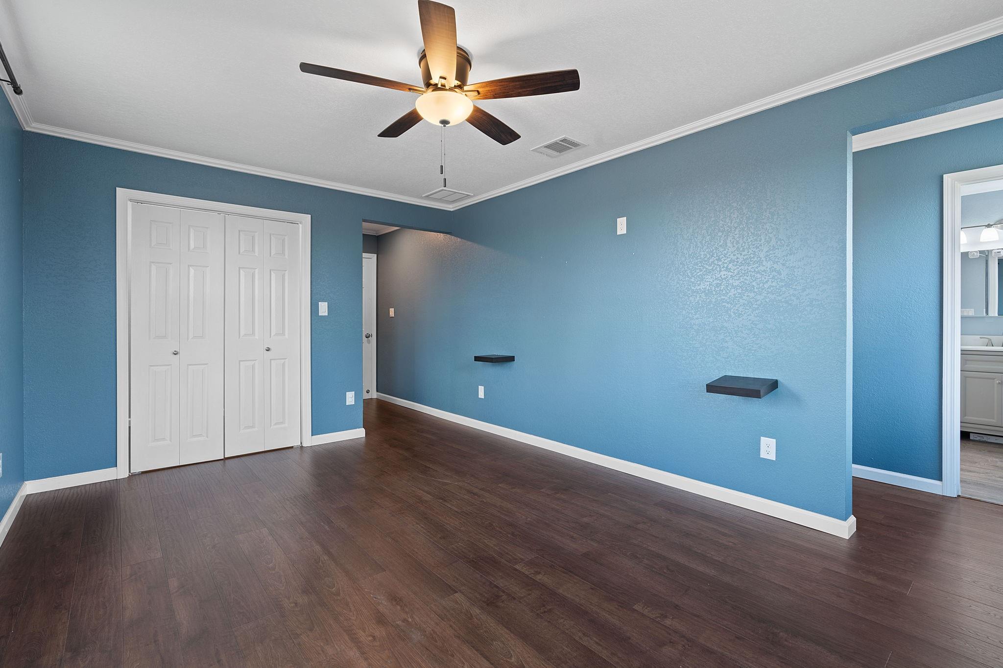 154 Caracara LN