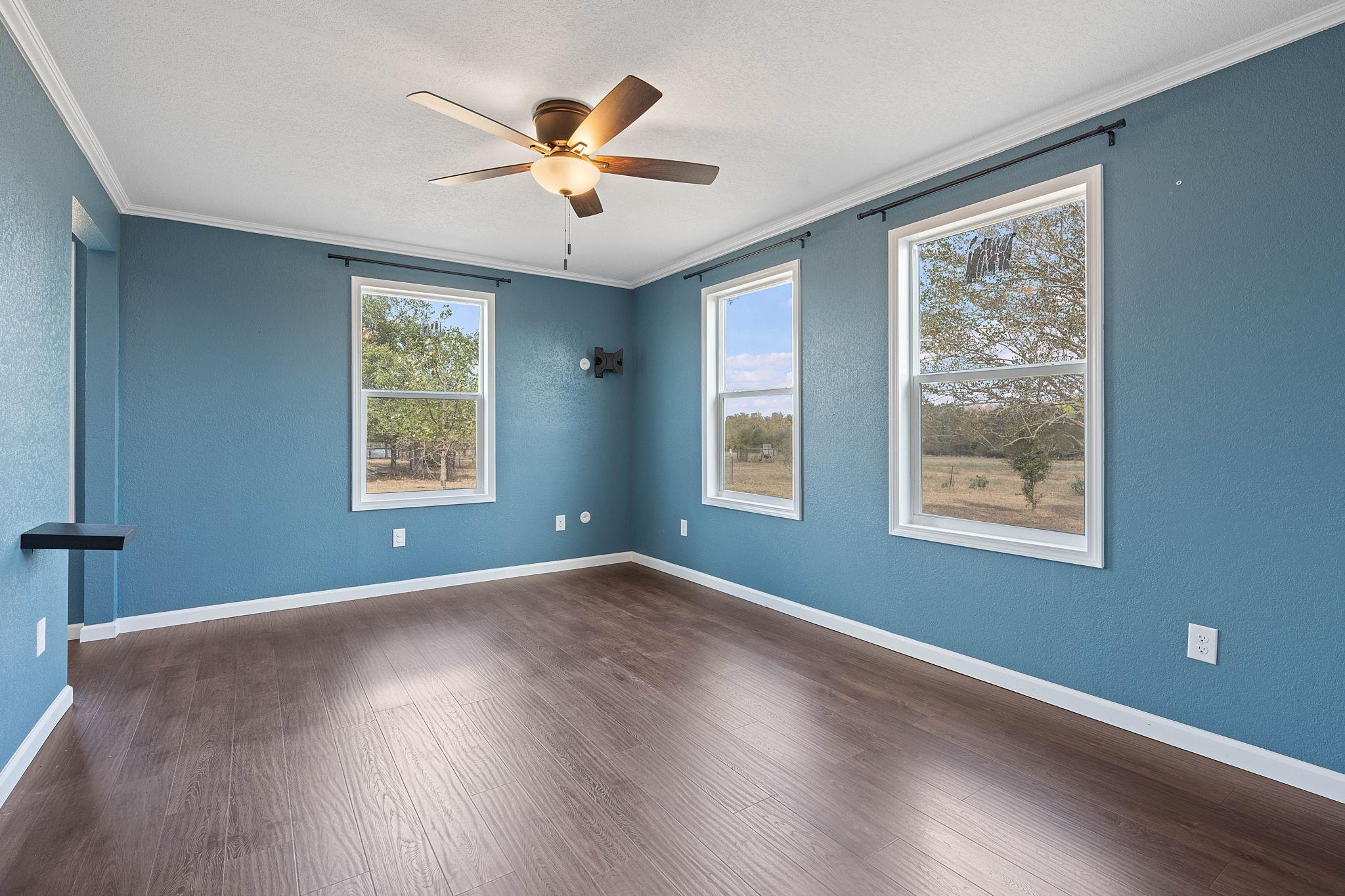 154 Caracara LN