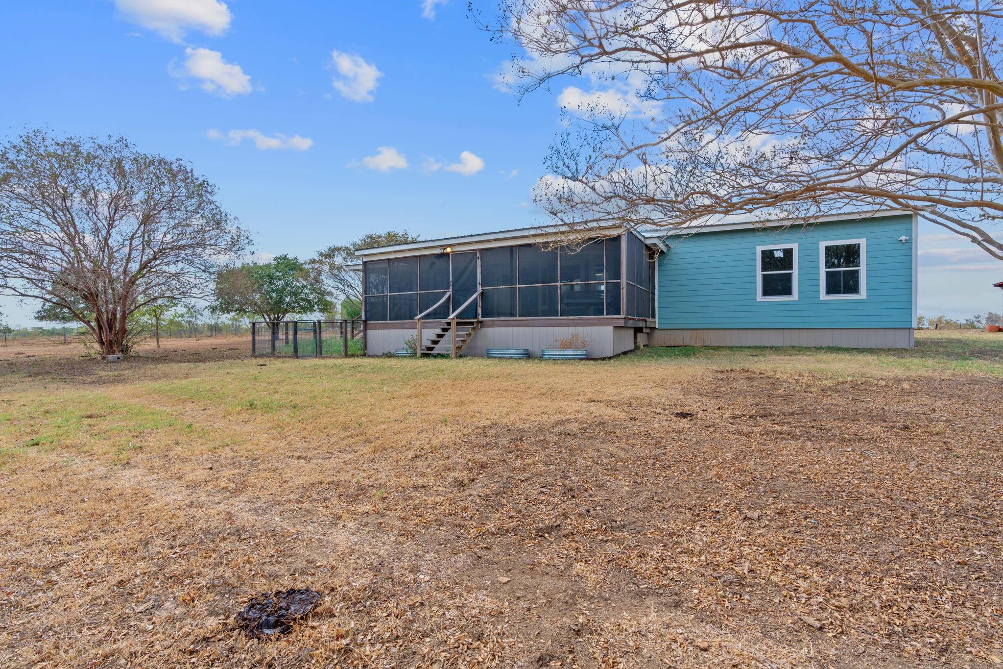 154 Caracara LN
