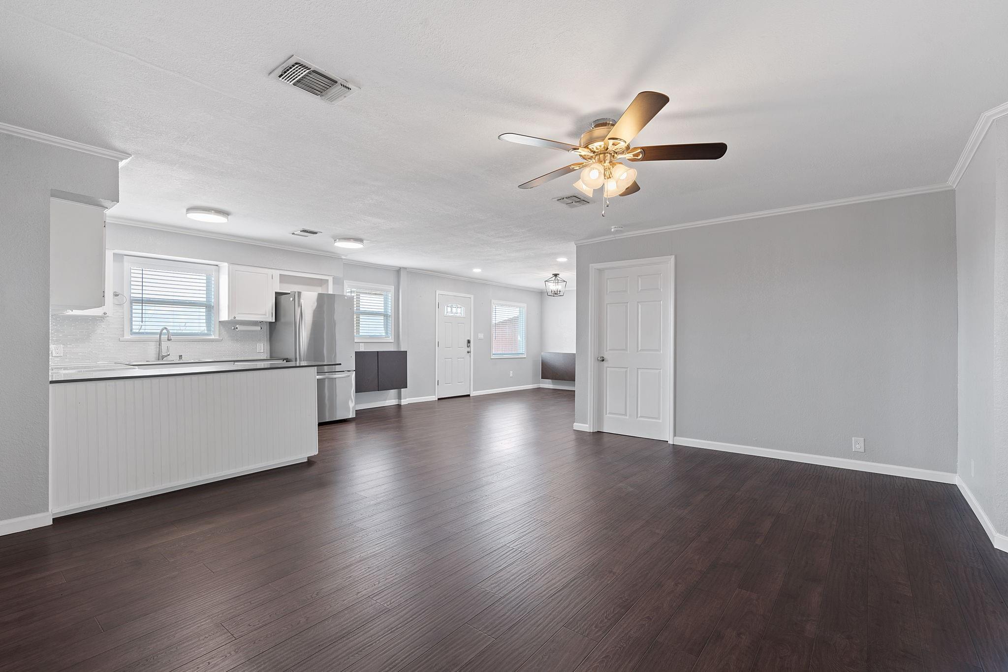 154 Caracara LN