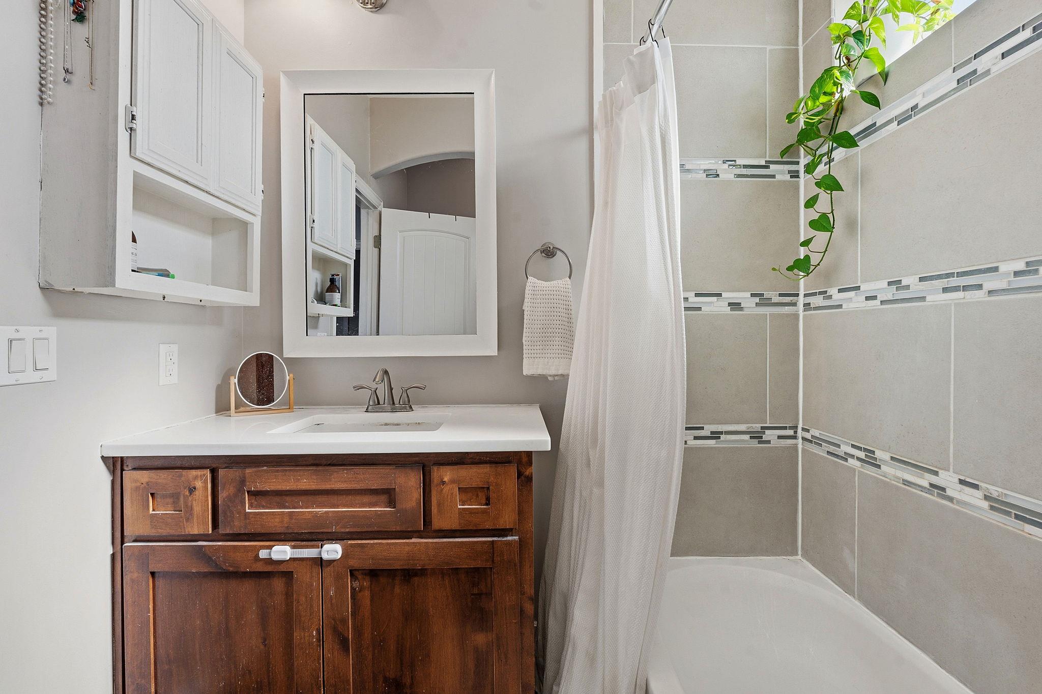 574 Highland Ranch WAY