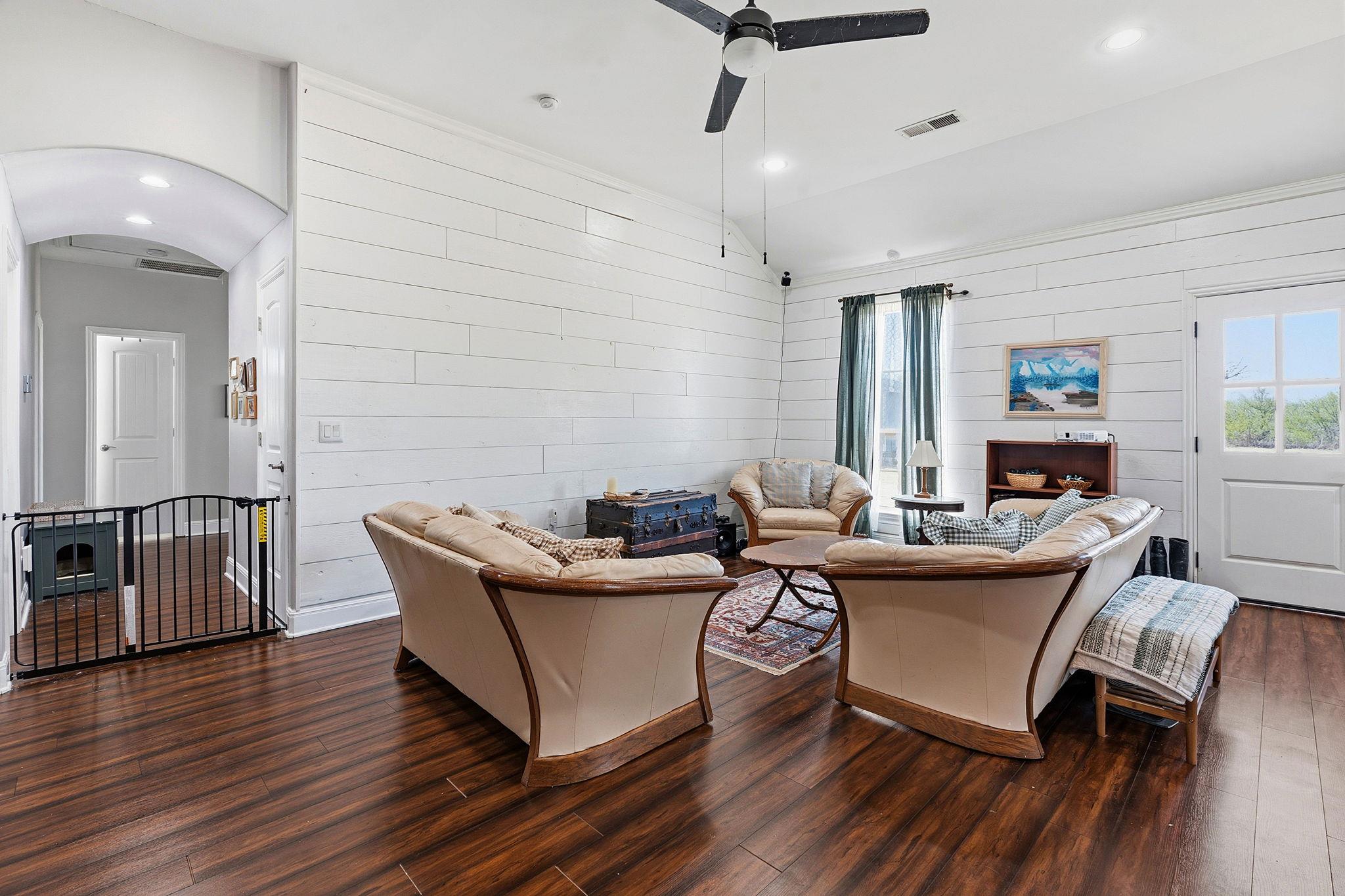 574 Highland Ranch WAY