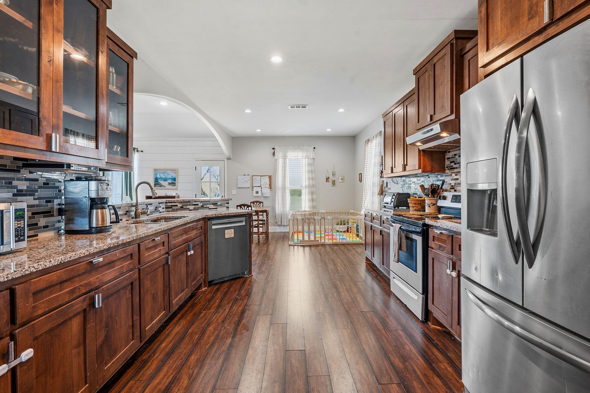 574 Highland Ranch WAY