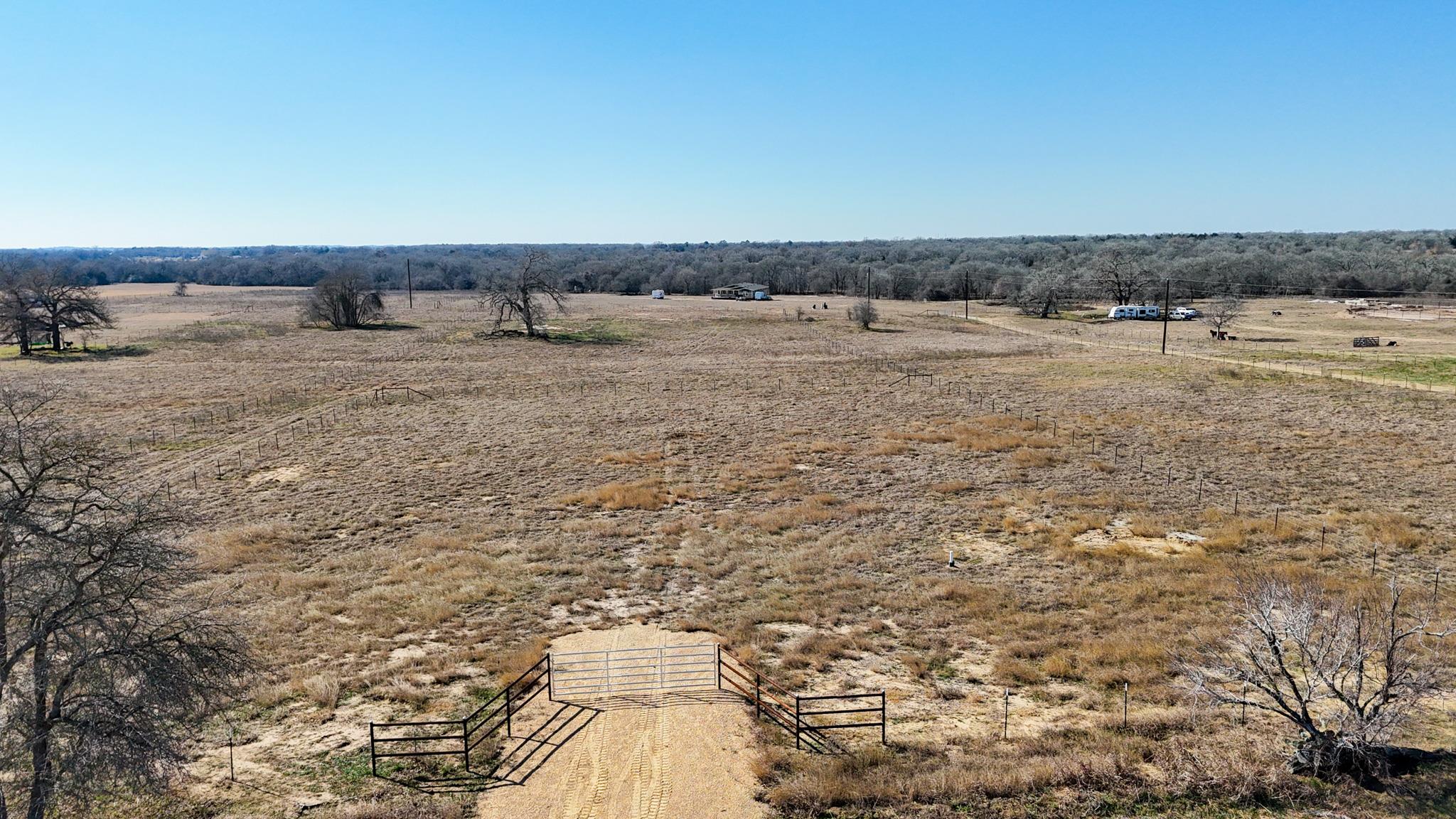 8200 Old Colony Line RD
