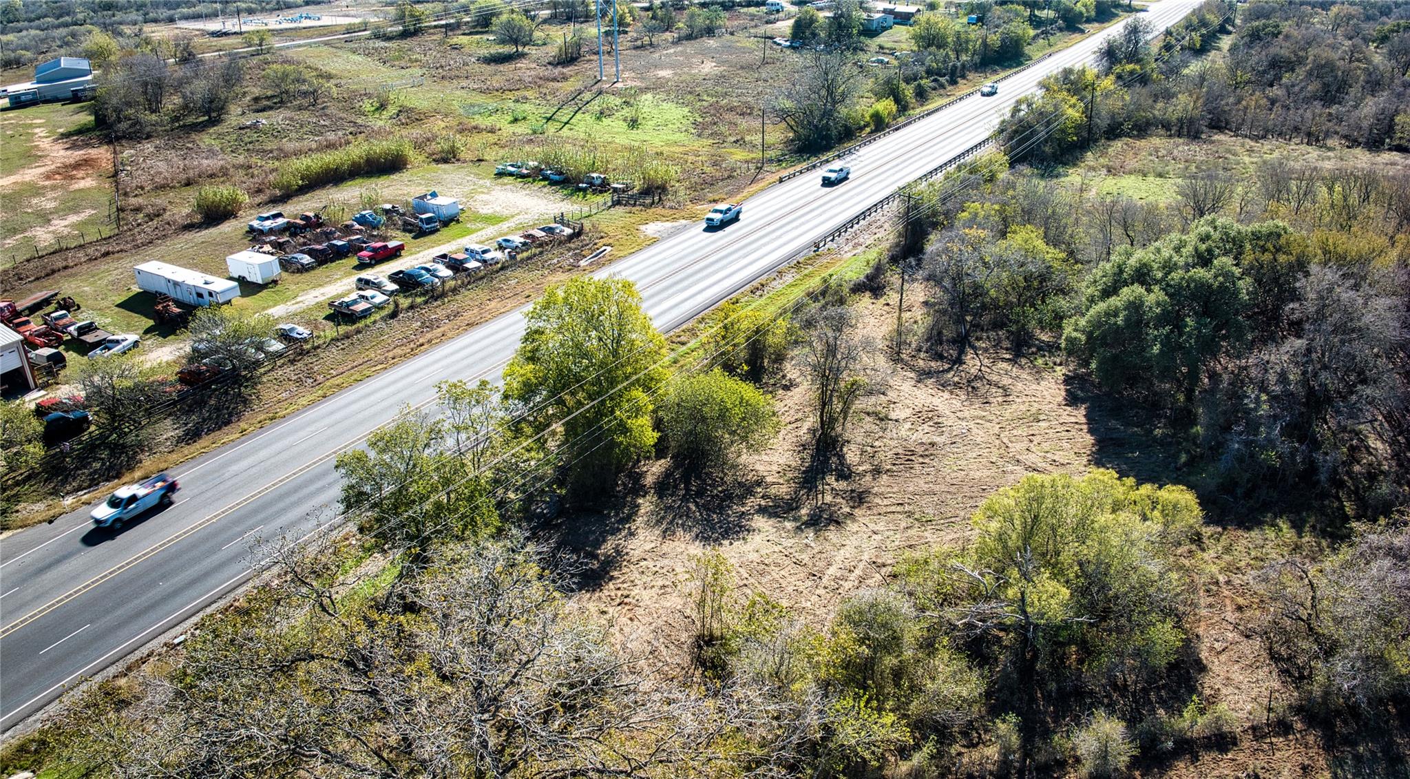 6635 S US HIGHWAY 183