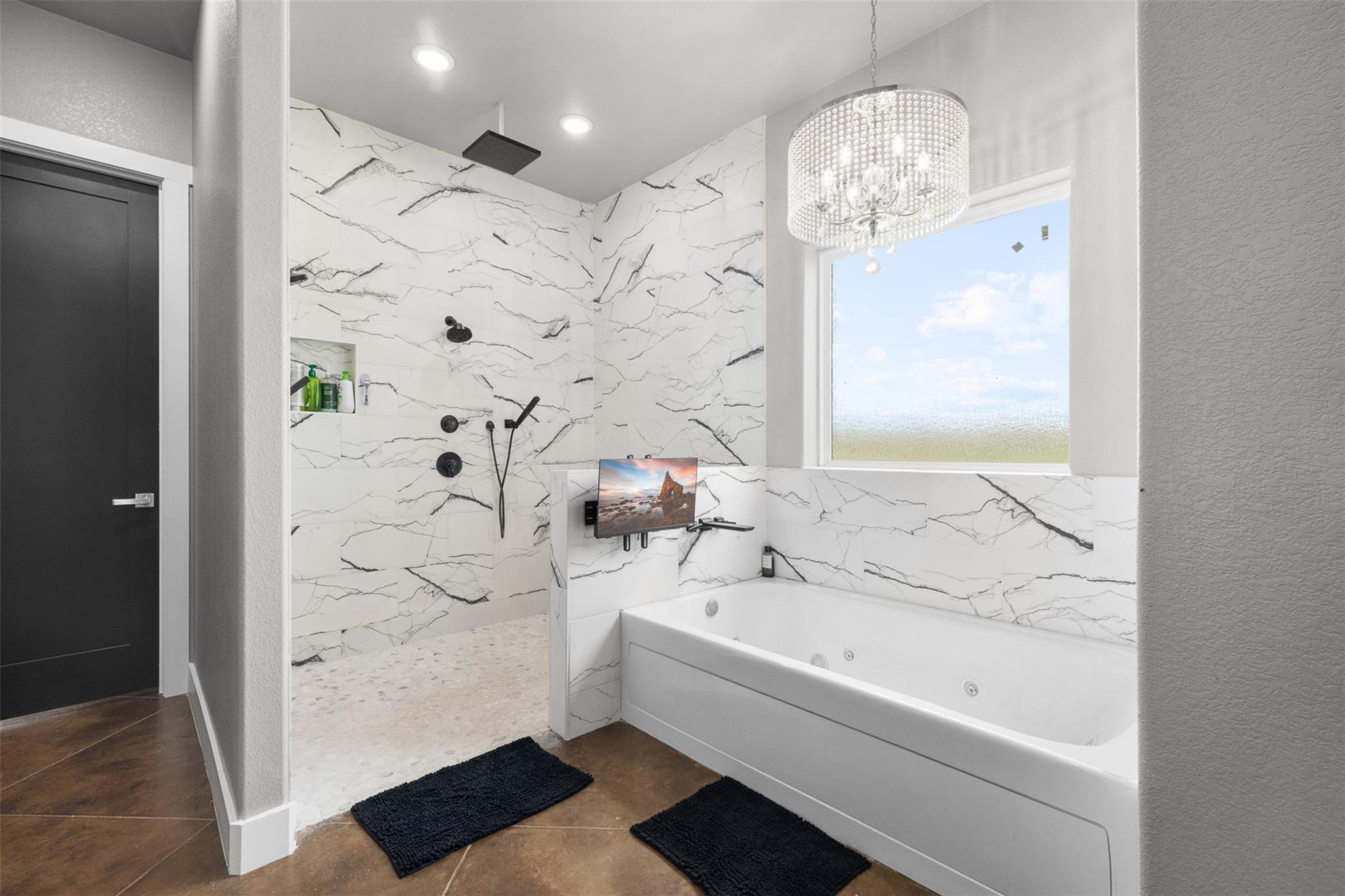 6021 N Fm 1915