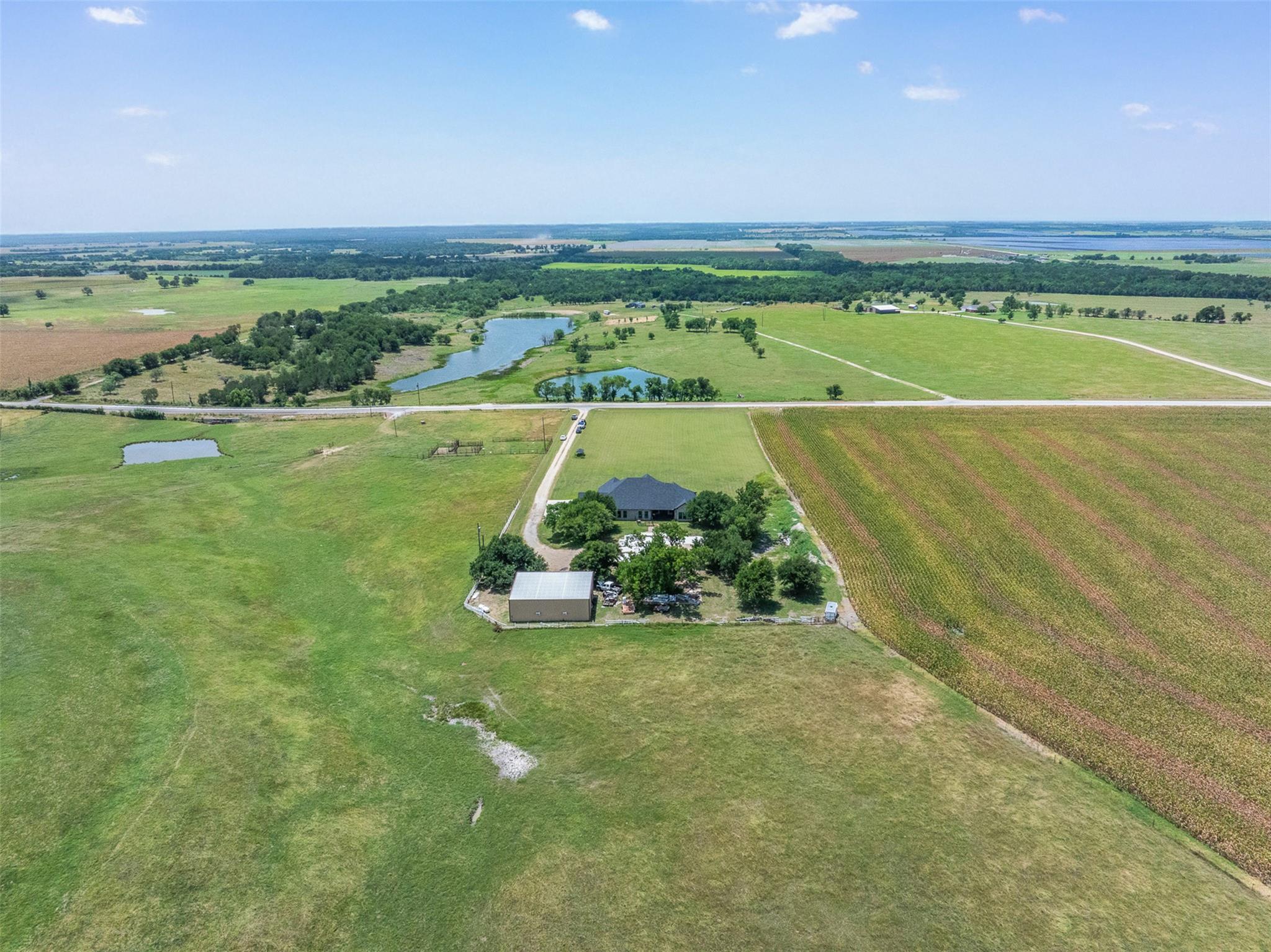 6021 N Fm 1915