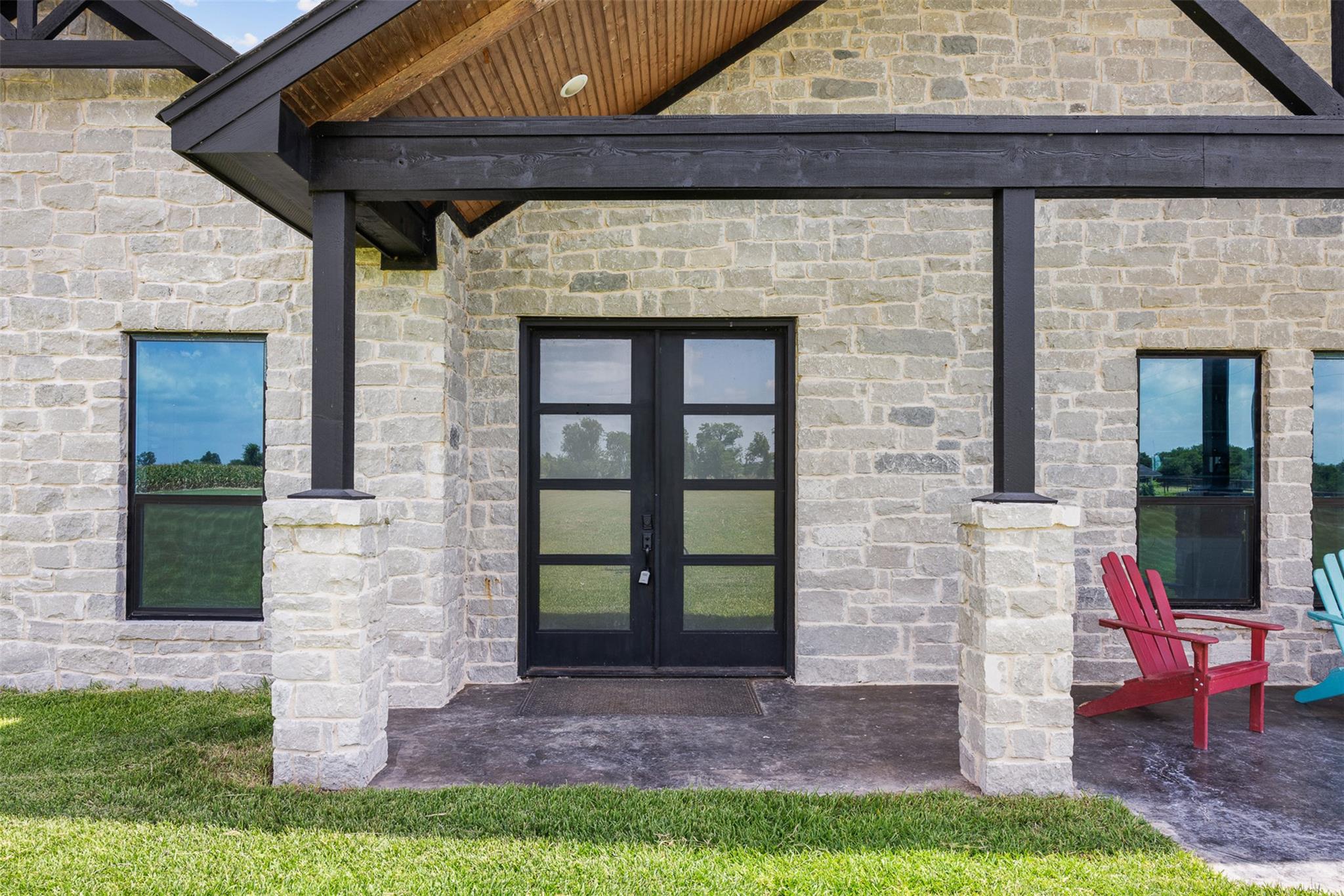6021 N Fm 1915