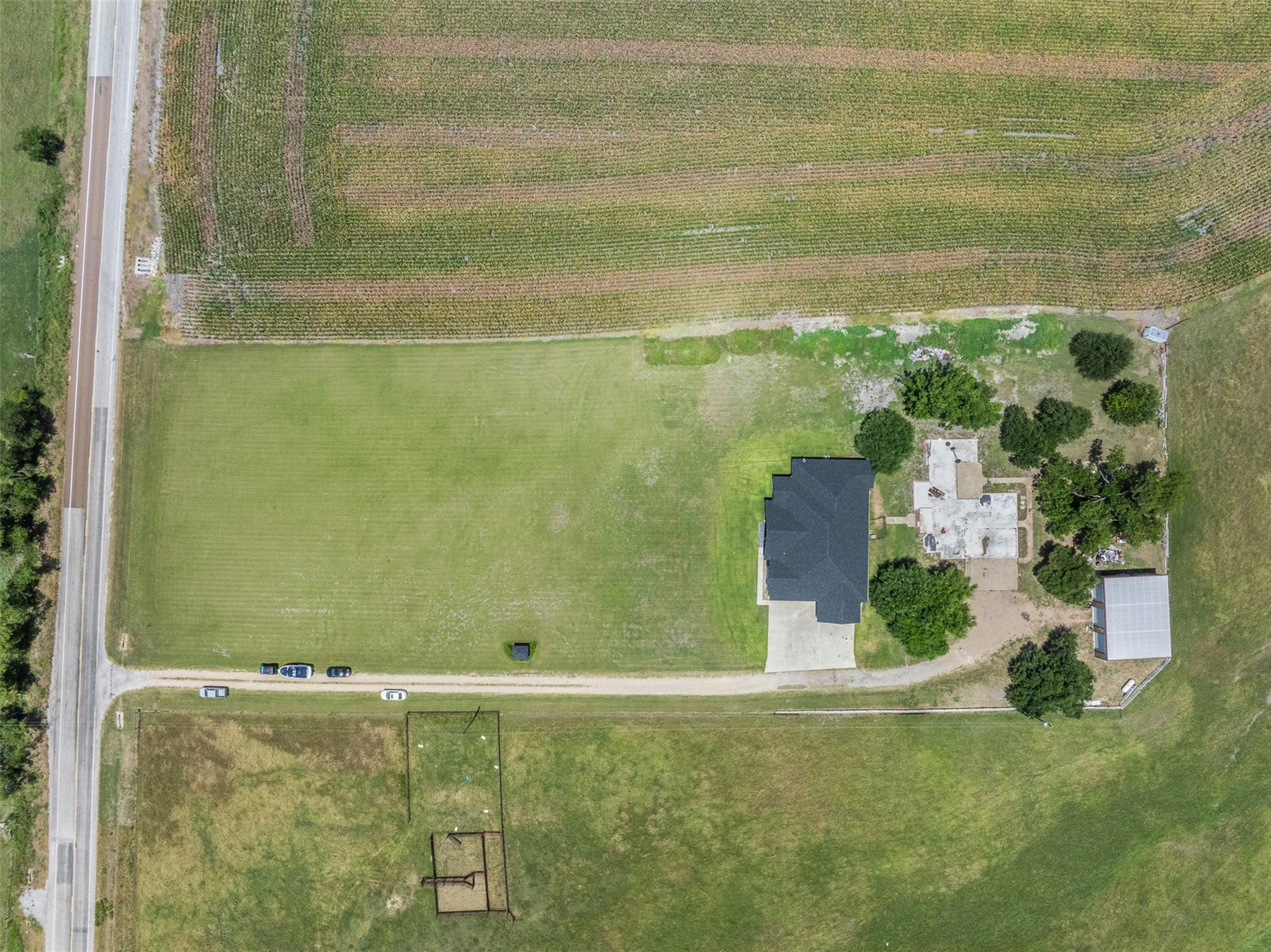 6021 N Fm 1915