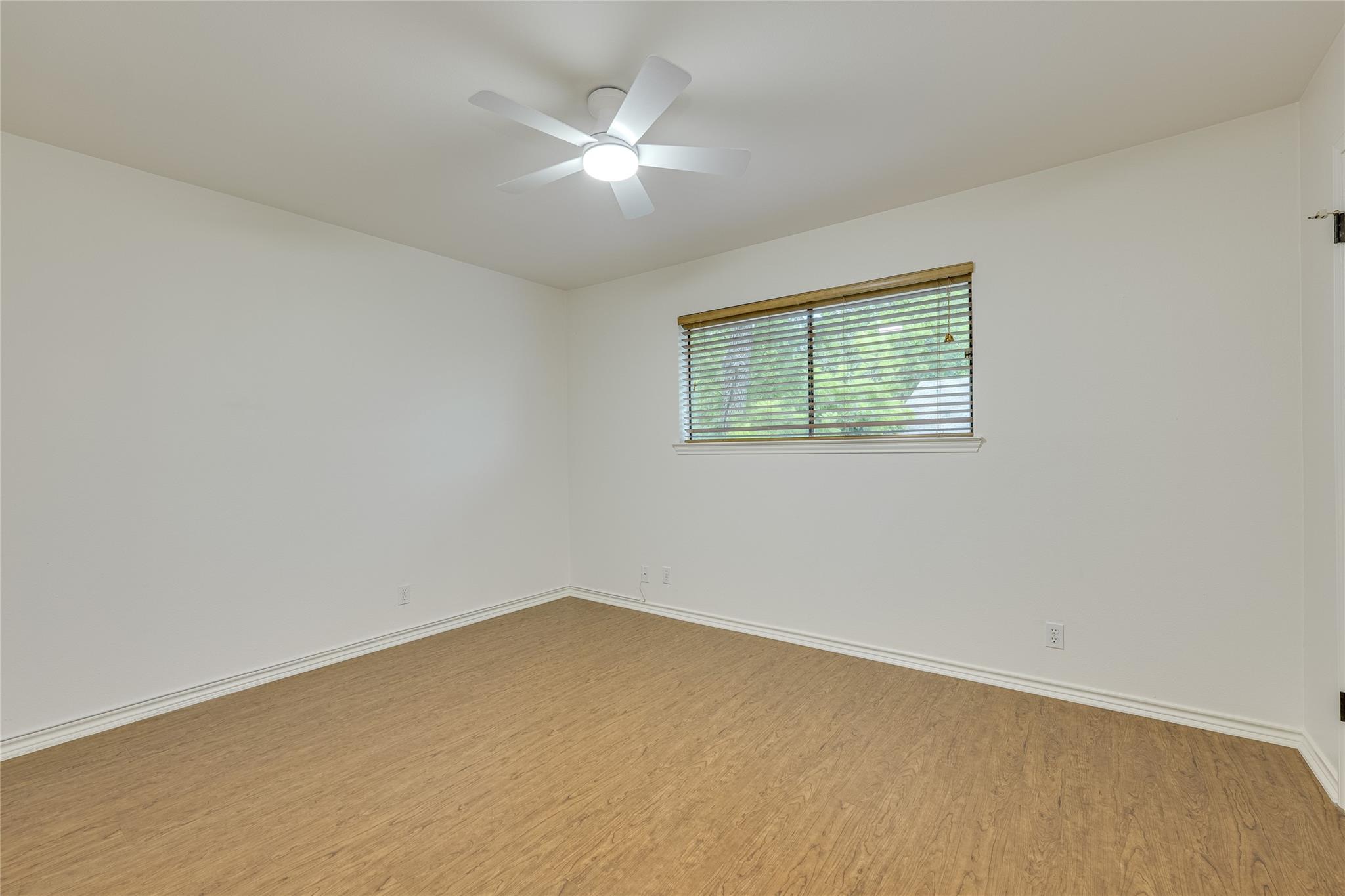 2500 Enfield RD # 9
